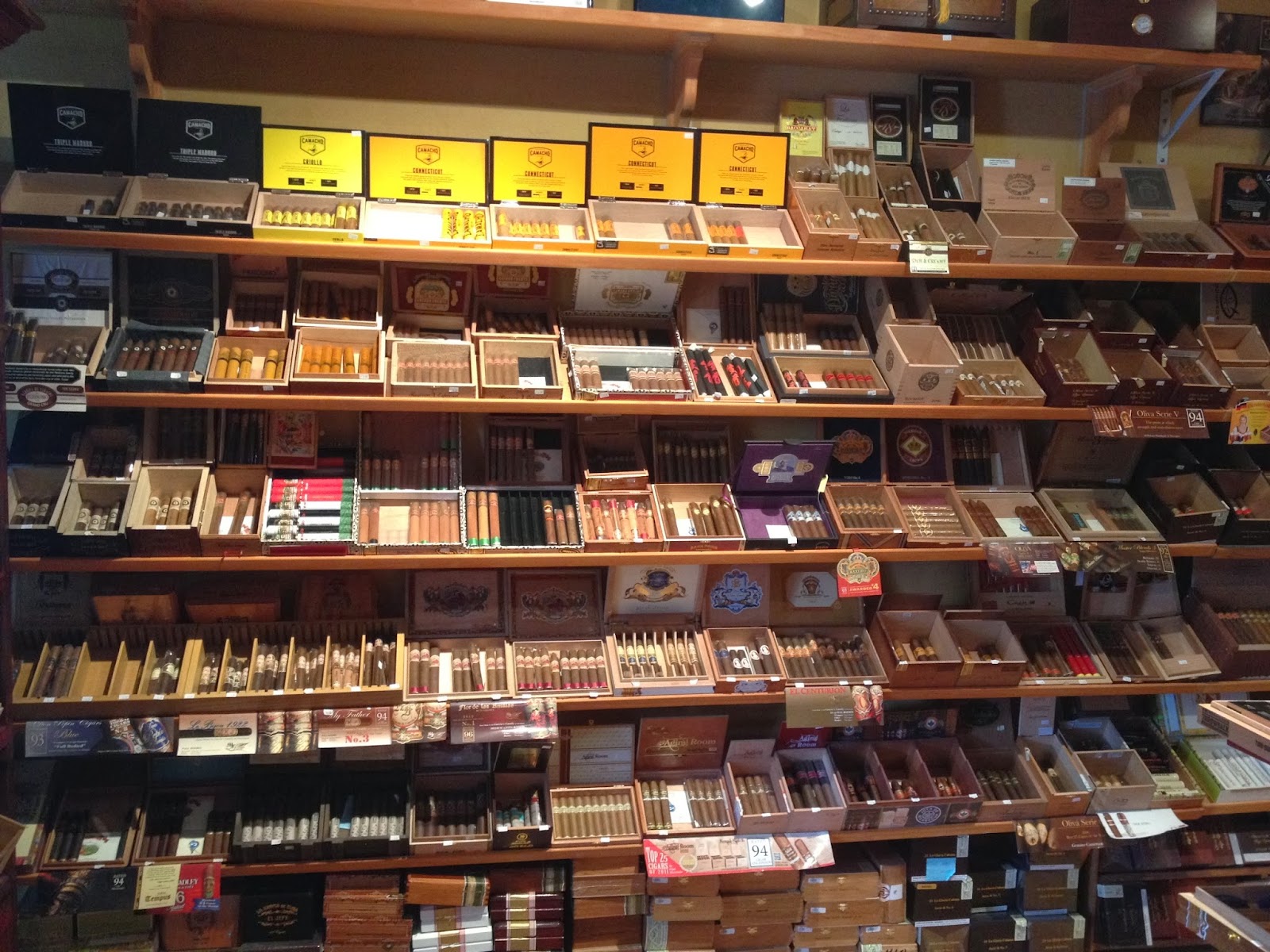 Puro's Cigars photo 5