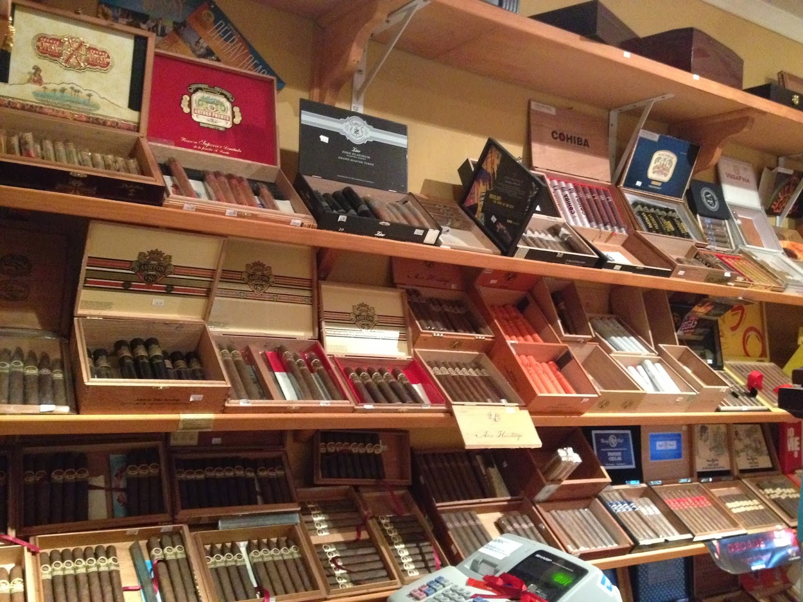Puro's Cigars photo 9