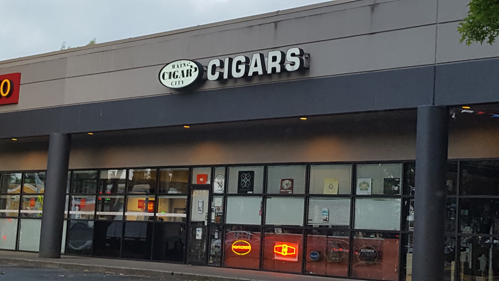 Rain City Cigar (HQ)