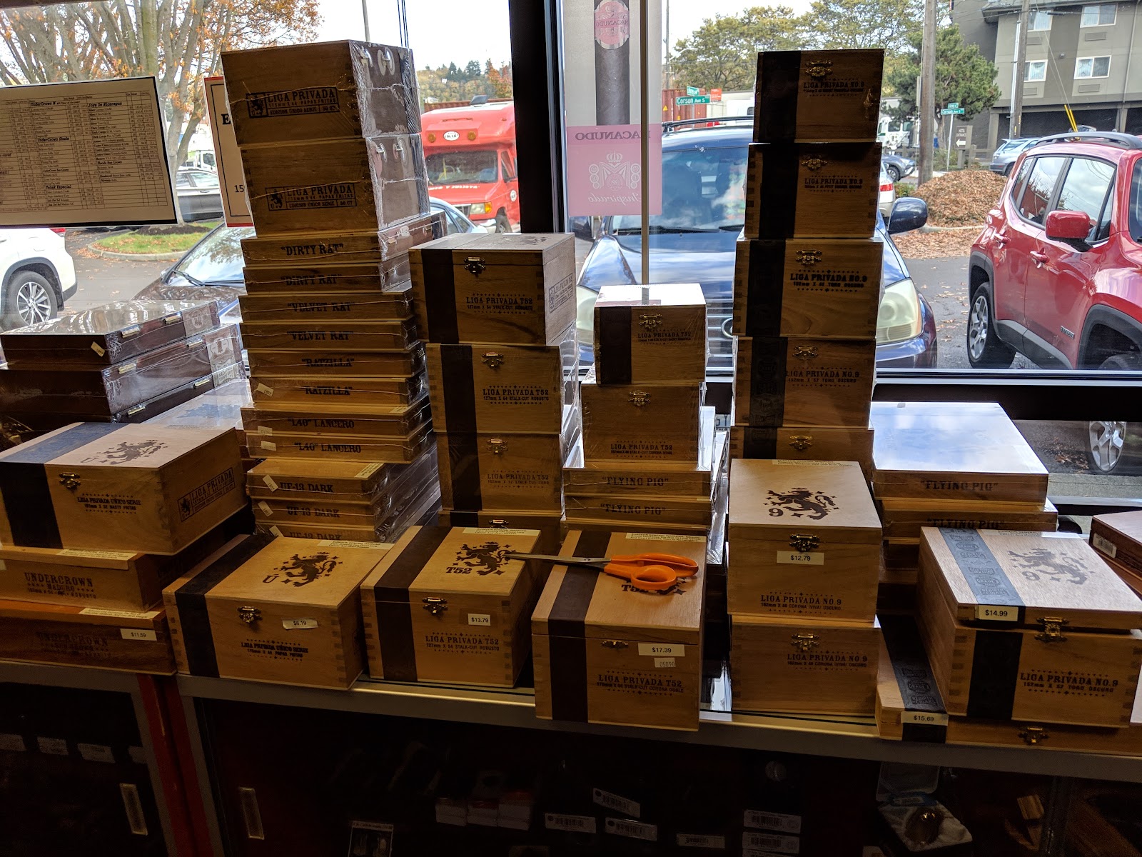 Rain City Cigar (HQ) photo 2