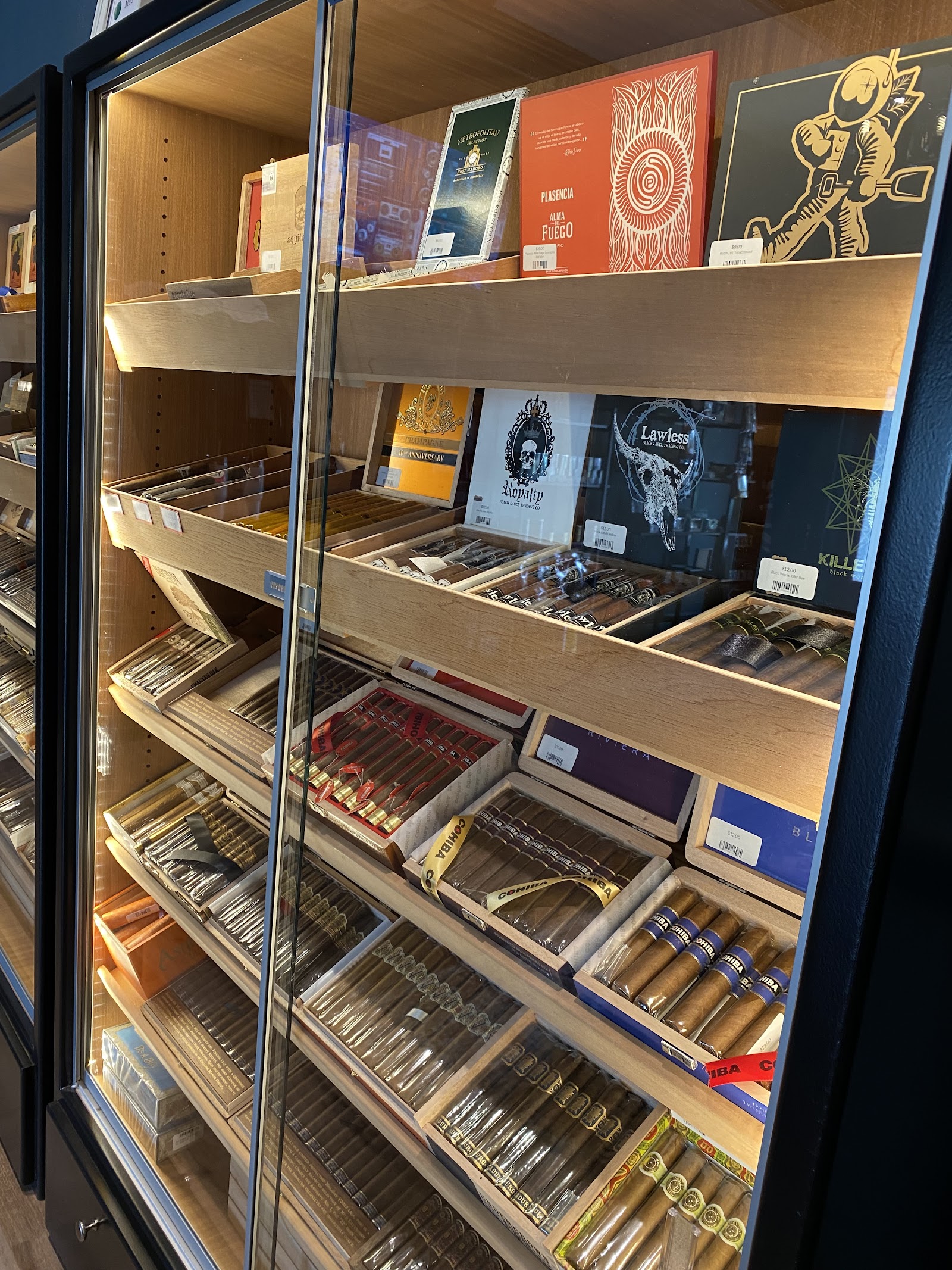 Redcoat Cigar Co. photo 7