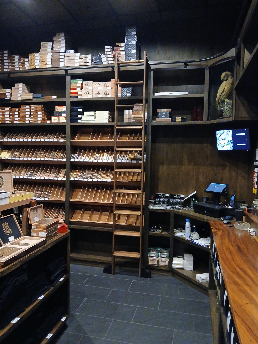 Rhino’s by Owl Shop photo 7