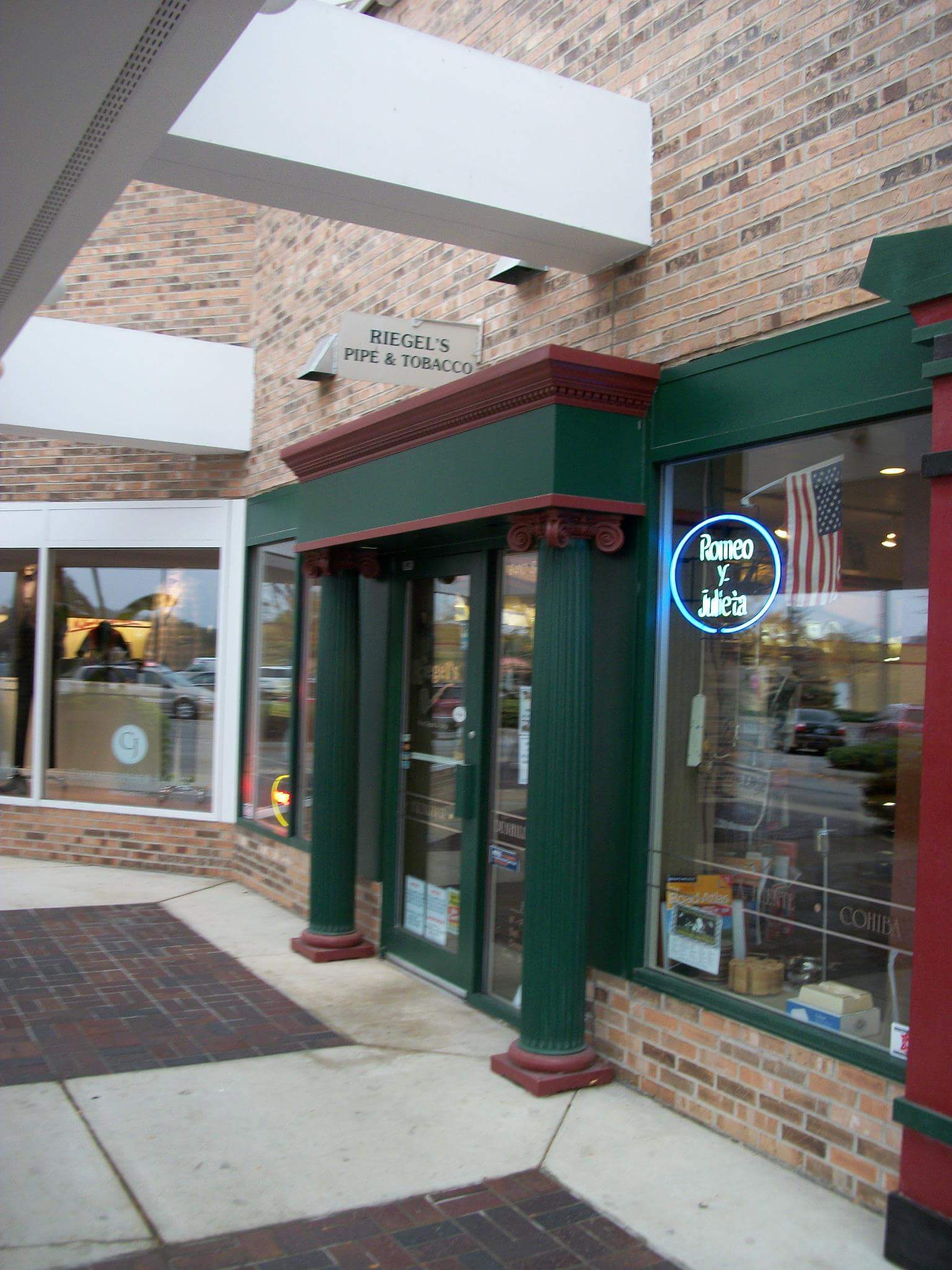 Riegel's Pipe & Tobacco Shop (Covington Plaza) photo 5