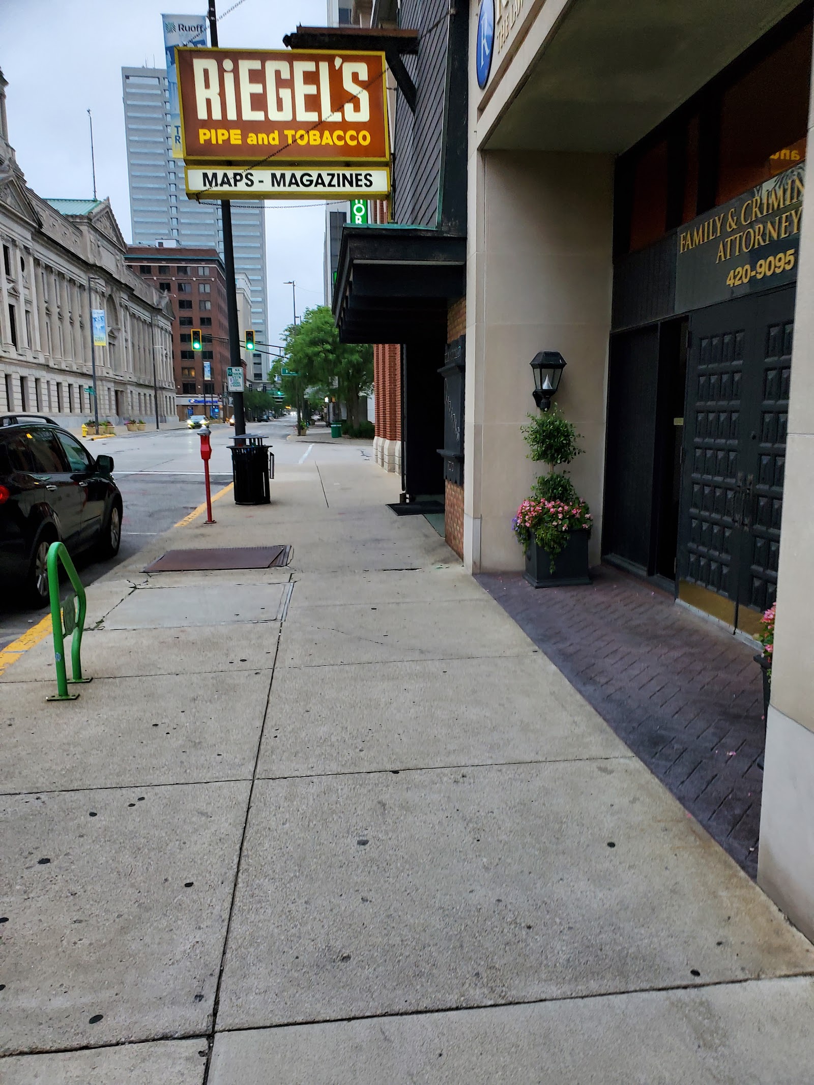 Riegel's Pipe & Tobacco Shop (HQ) photo 9