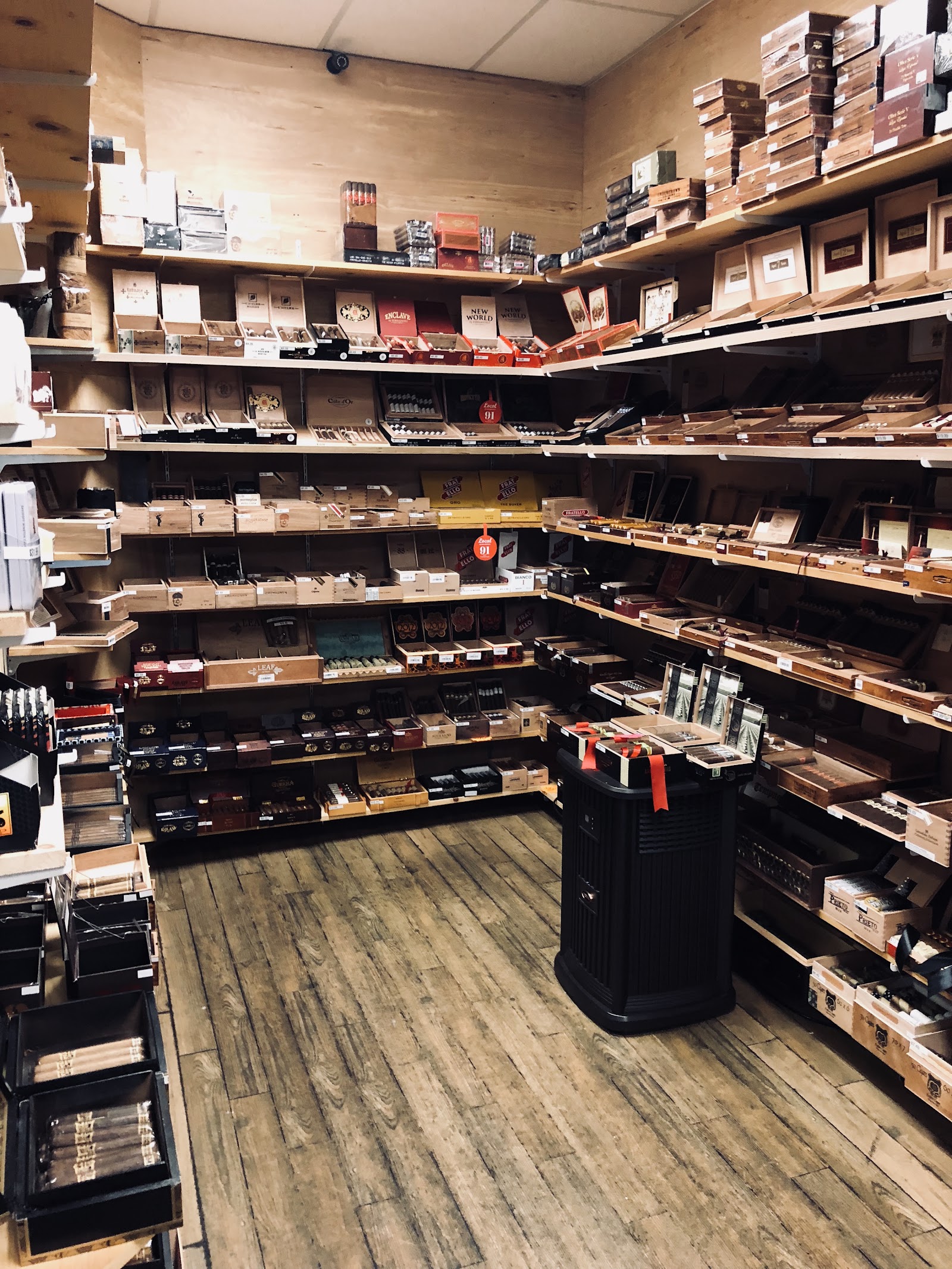 Route 7 Cigars photo 8