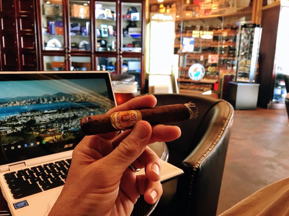 Royal Cigar Lounge & Wine Bar photo 2