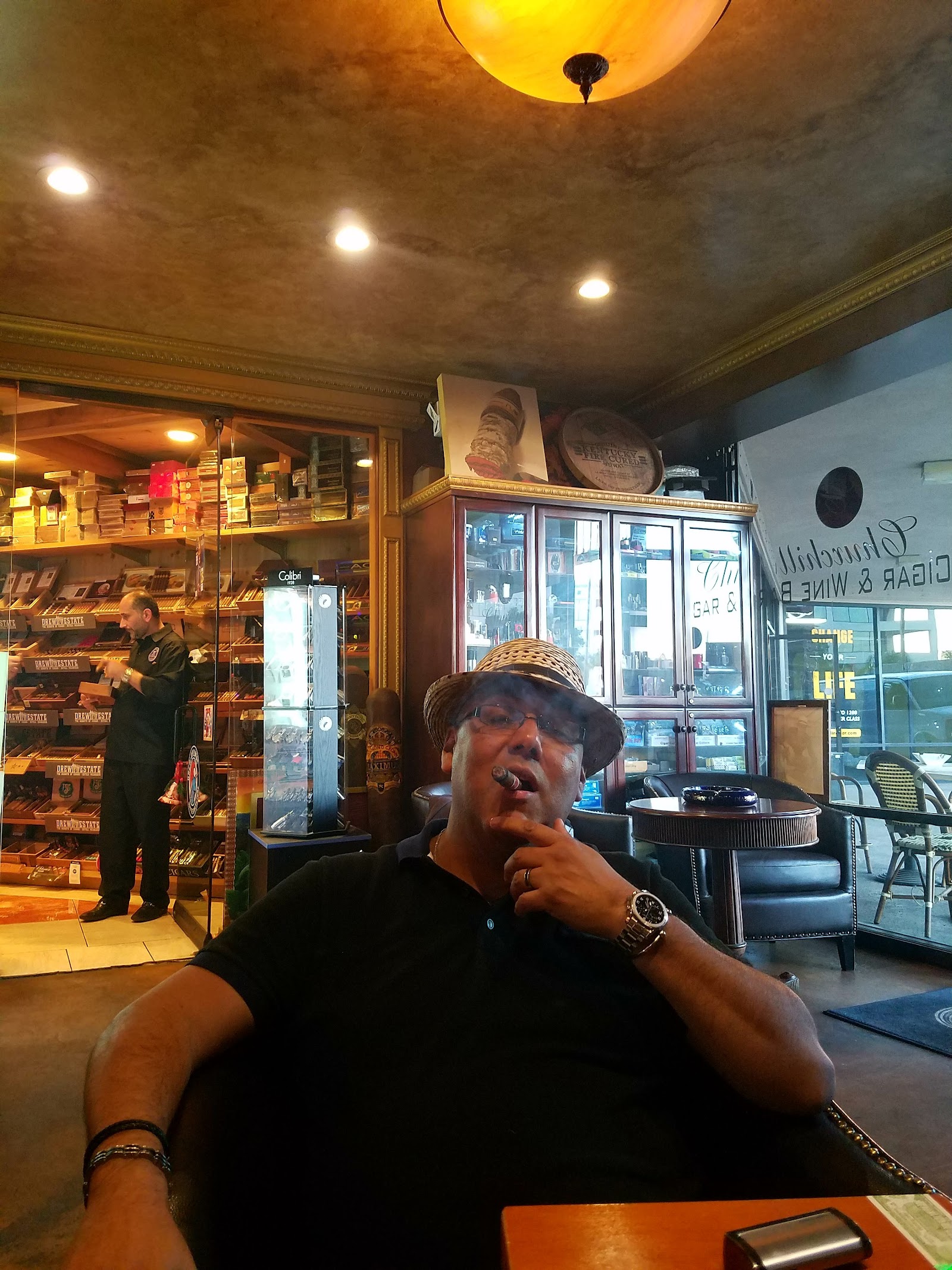 Royal Cigar Lounge & Wine Bar photo 10
