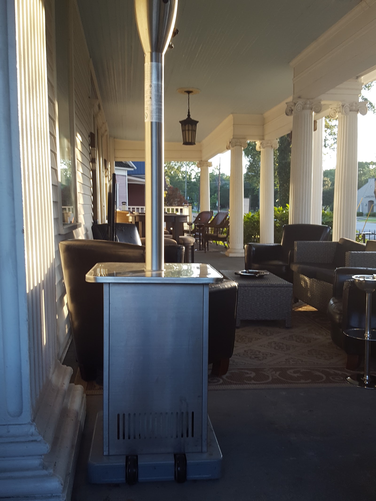 R&R Cigars photo 6