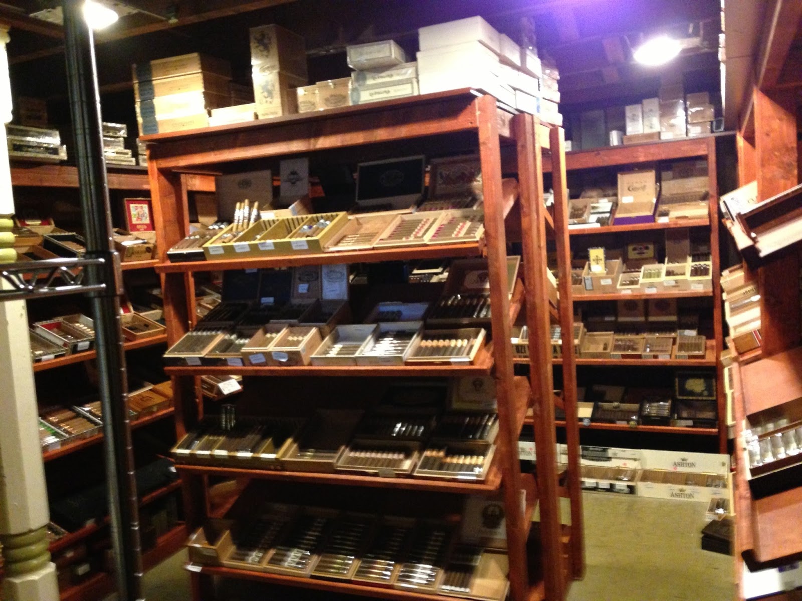 R&R Cigars photo 8