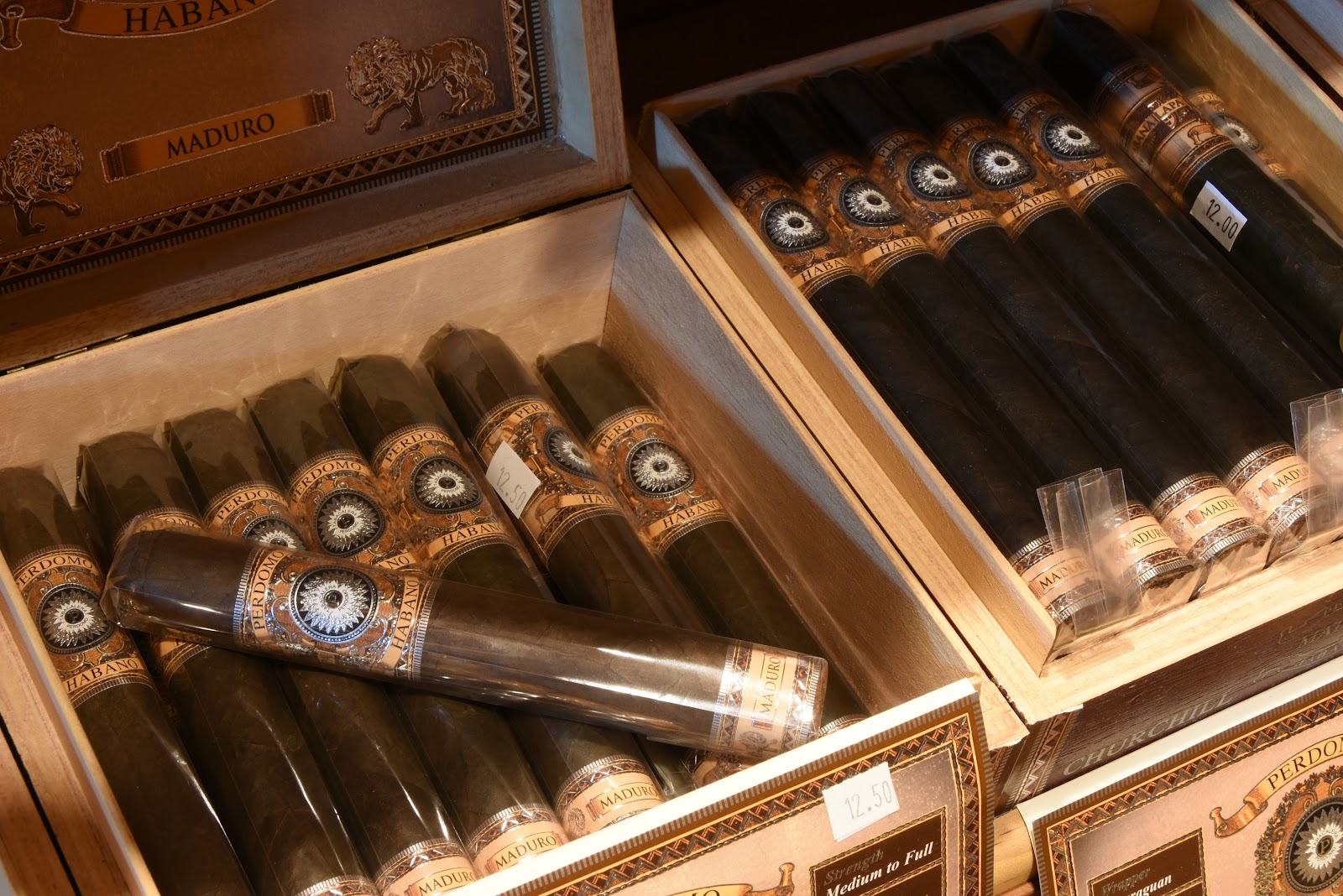 Rudy's Cigar photo 4