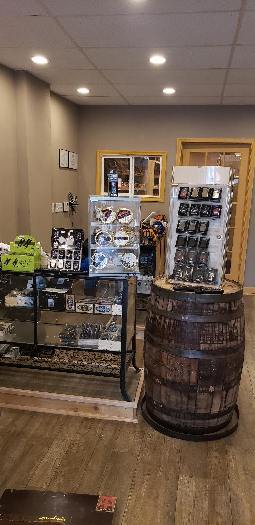 S & L Fine Cigars and Tobacco photo 4