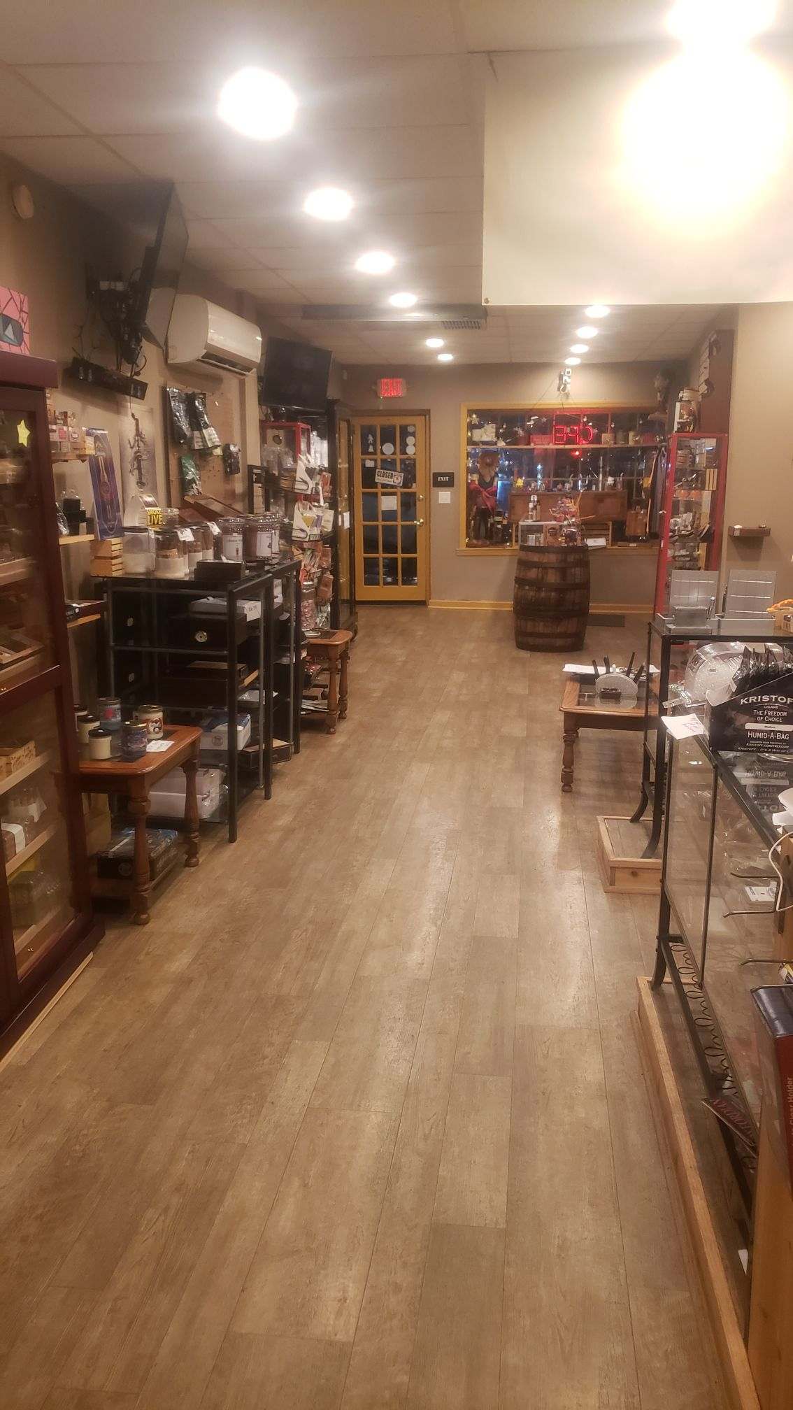 S & L Fine Cigars and Tobacco photo 9