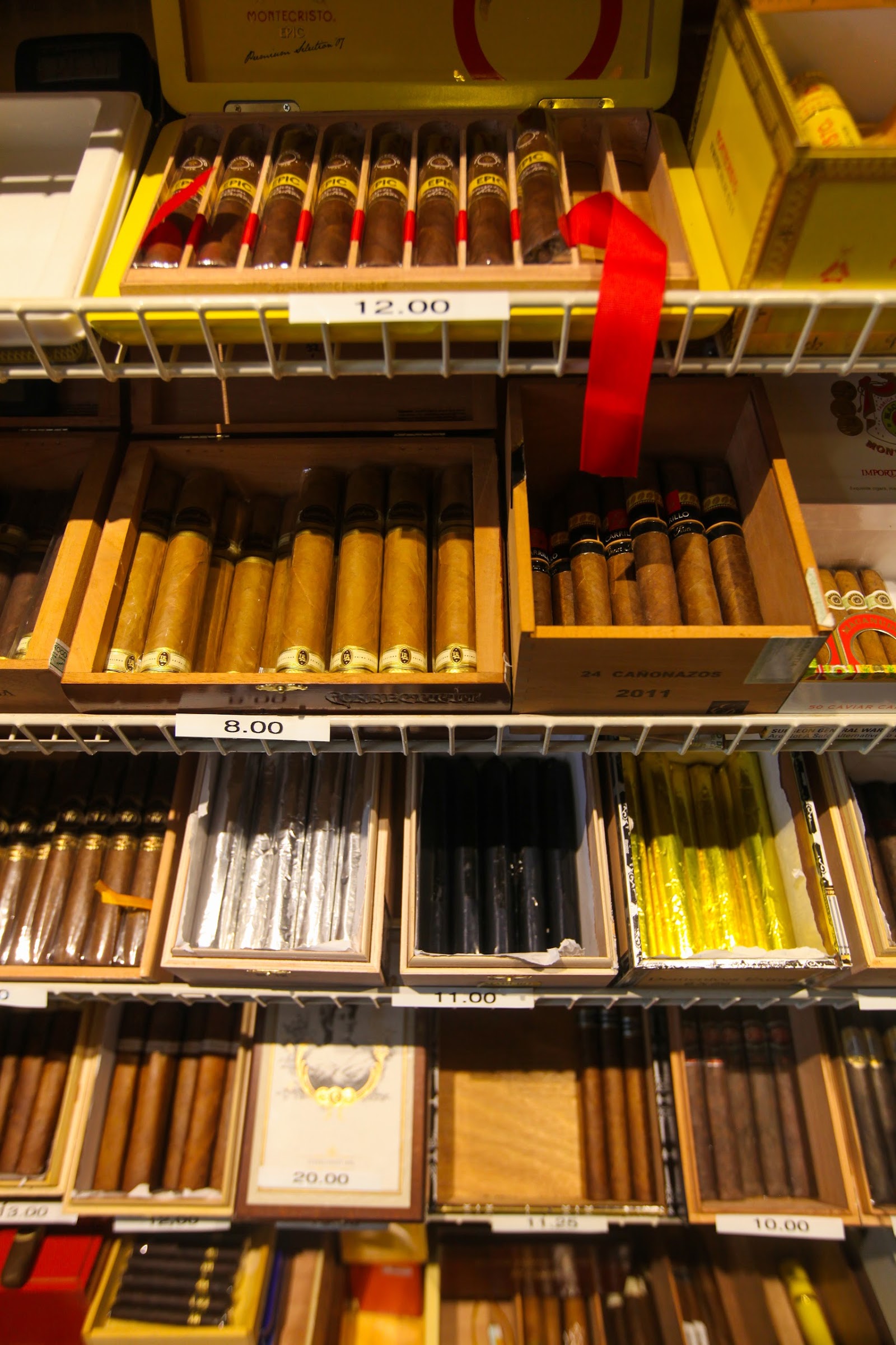 S&A Smoke Shop aka Cigar God photo 4