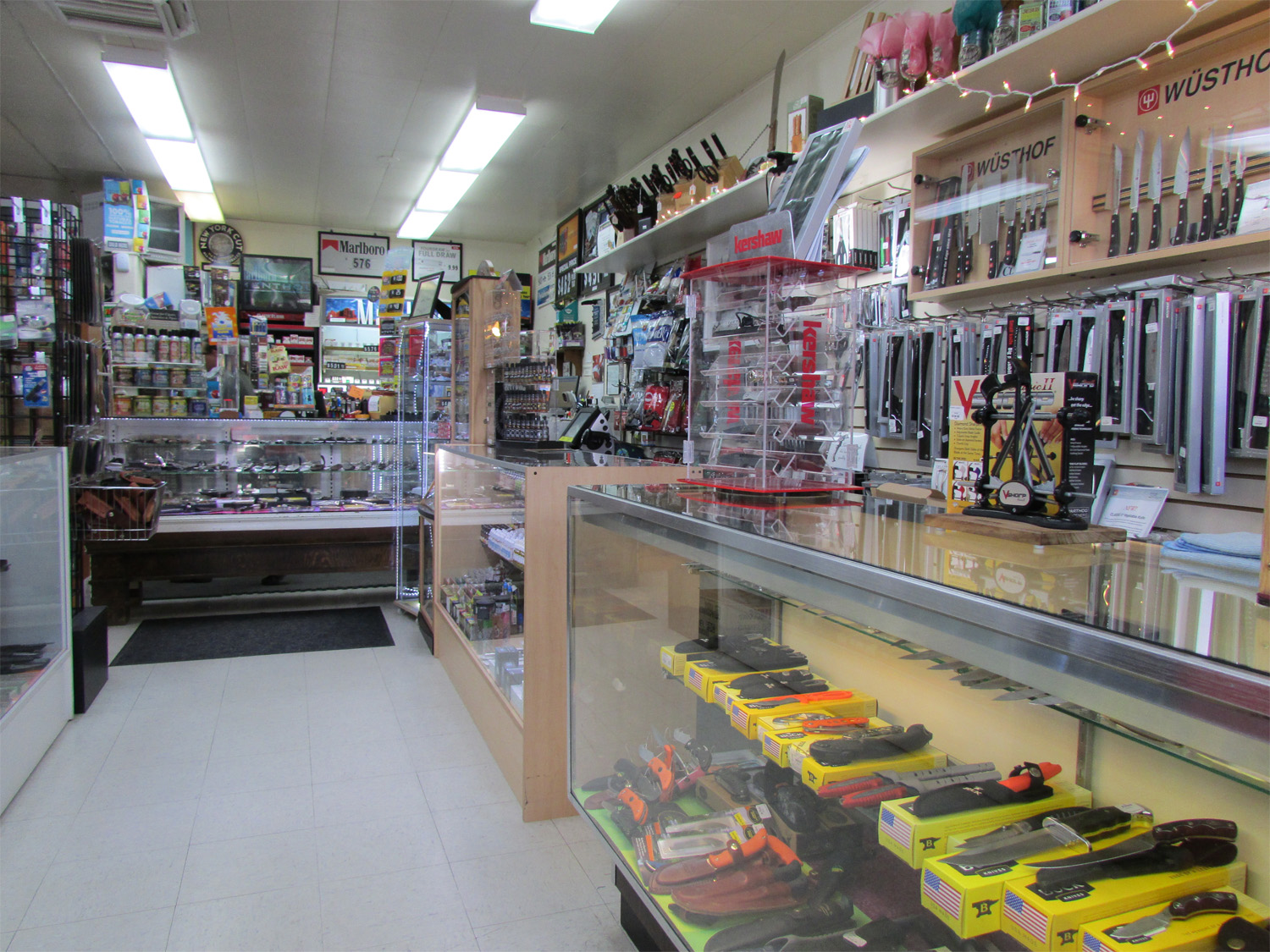 Salida Cutlery & Smoke Shop photo 3