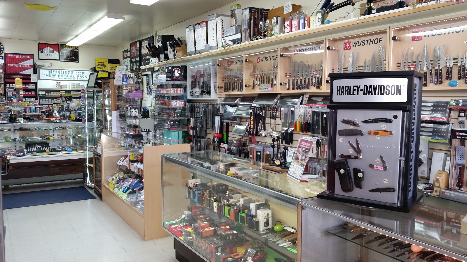Salida Cutlery & Smoke Shop photo 9