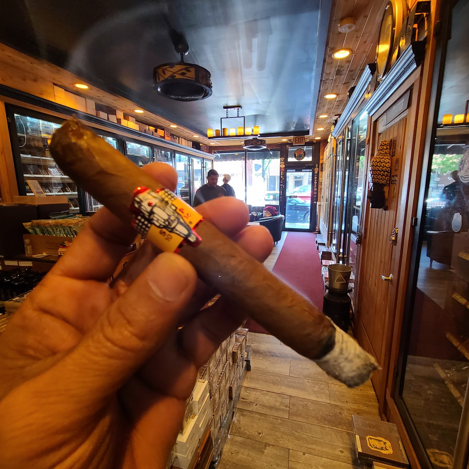 Sanj's Smoke Shop photo 5