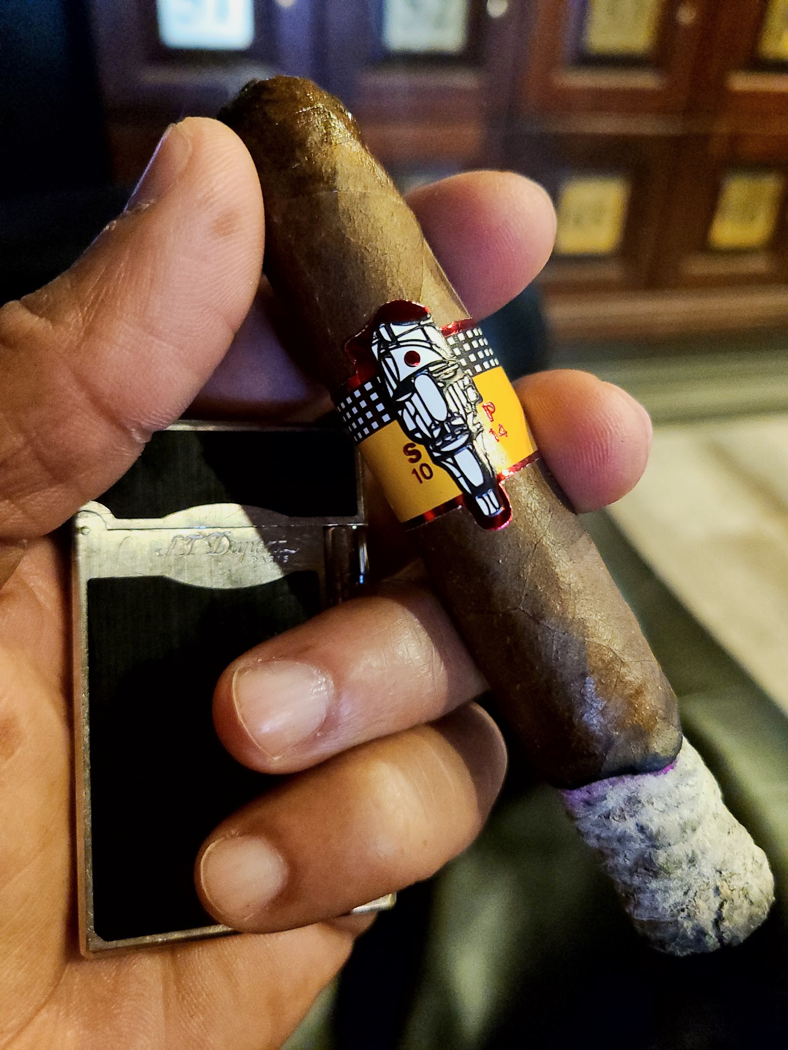 Sanj's Smoke Shop photo 8