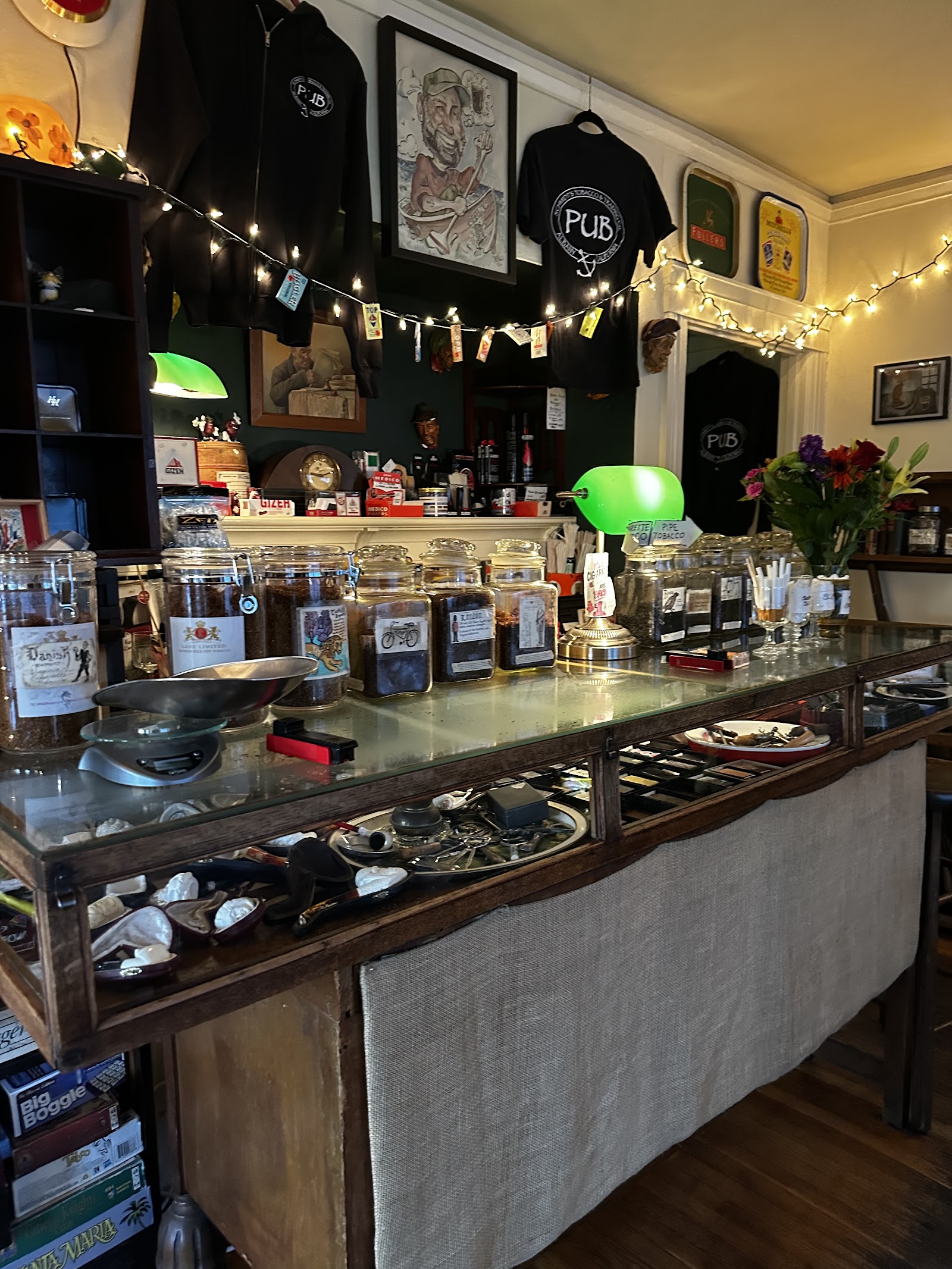 Schmidt's Tobacco & Trading Company photo 3