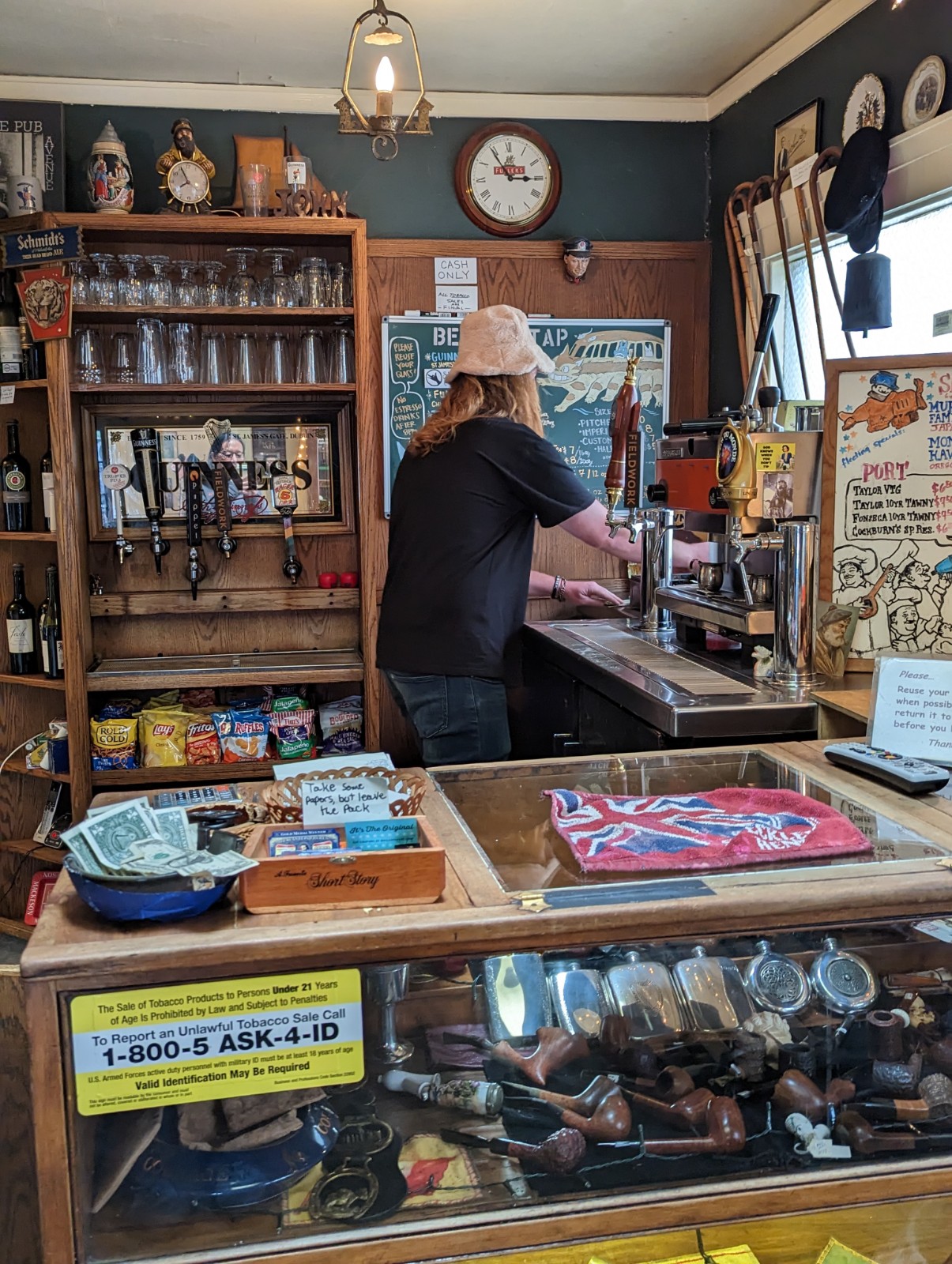Schmidt's Tobacco & Trading Company photo 5