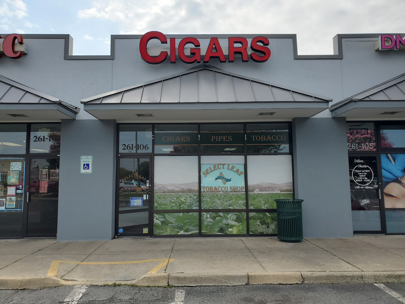 Select Leaf Tobacco Shop photo 4