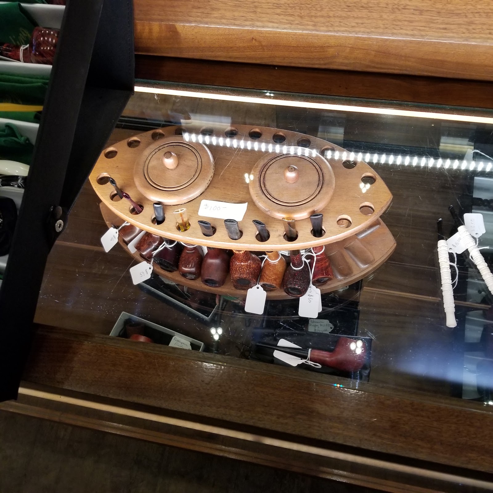 SG Roi Tobacconist photo 8