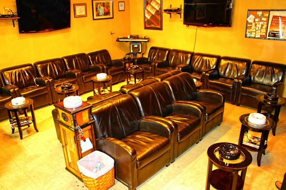 Shawal Inc. DBA Mom's Cigar Warehouse photo 10
