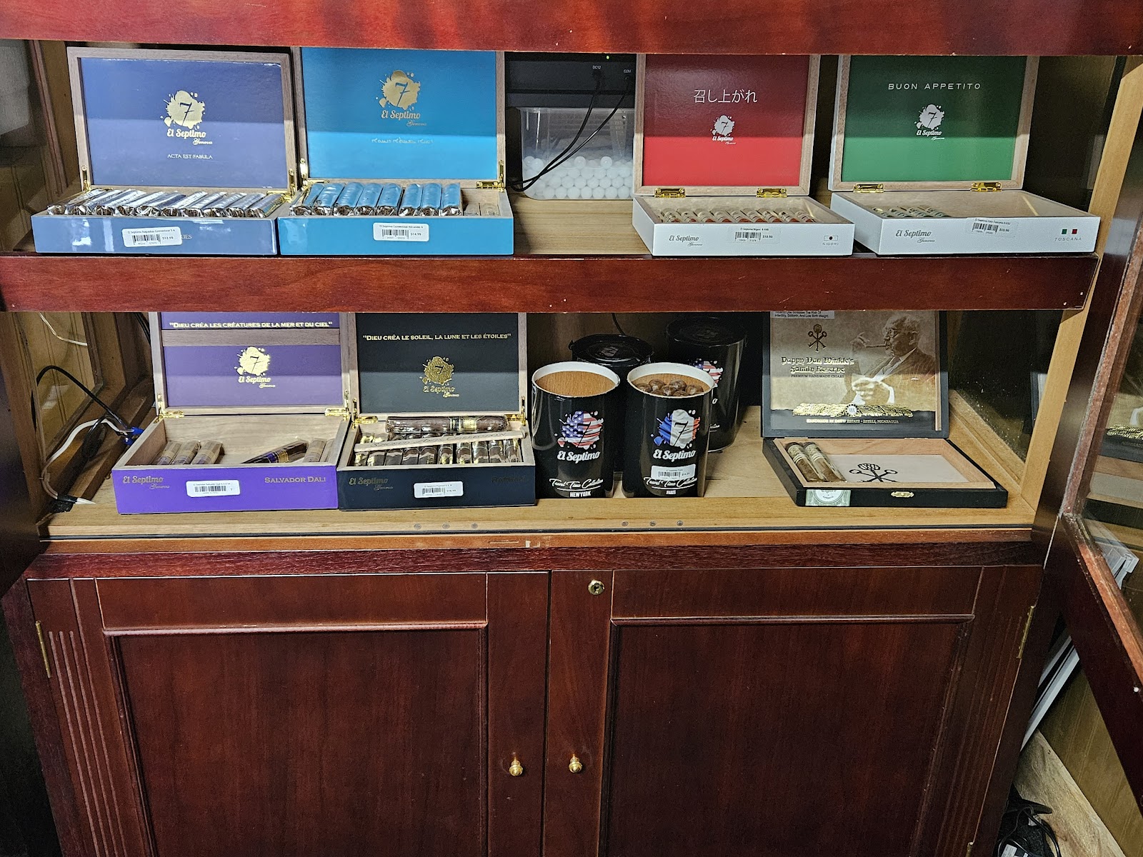 Sheep Dog Cigars & Lounge photo 5