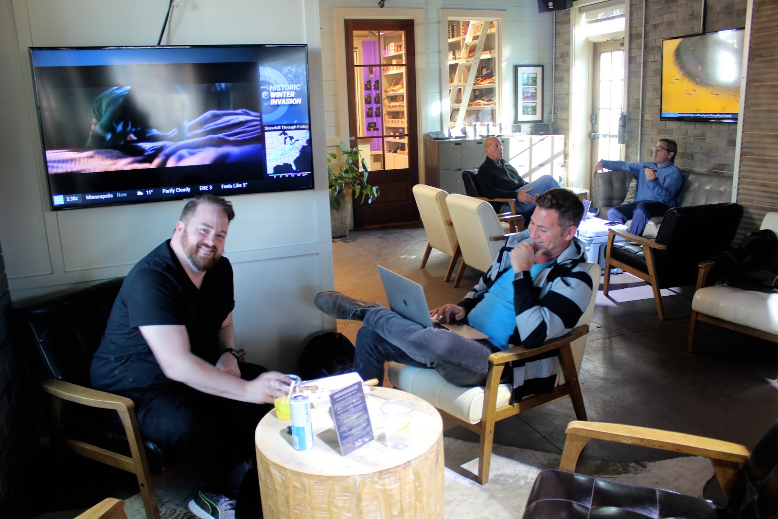Shore Thing Cigars (HQ) photo 9