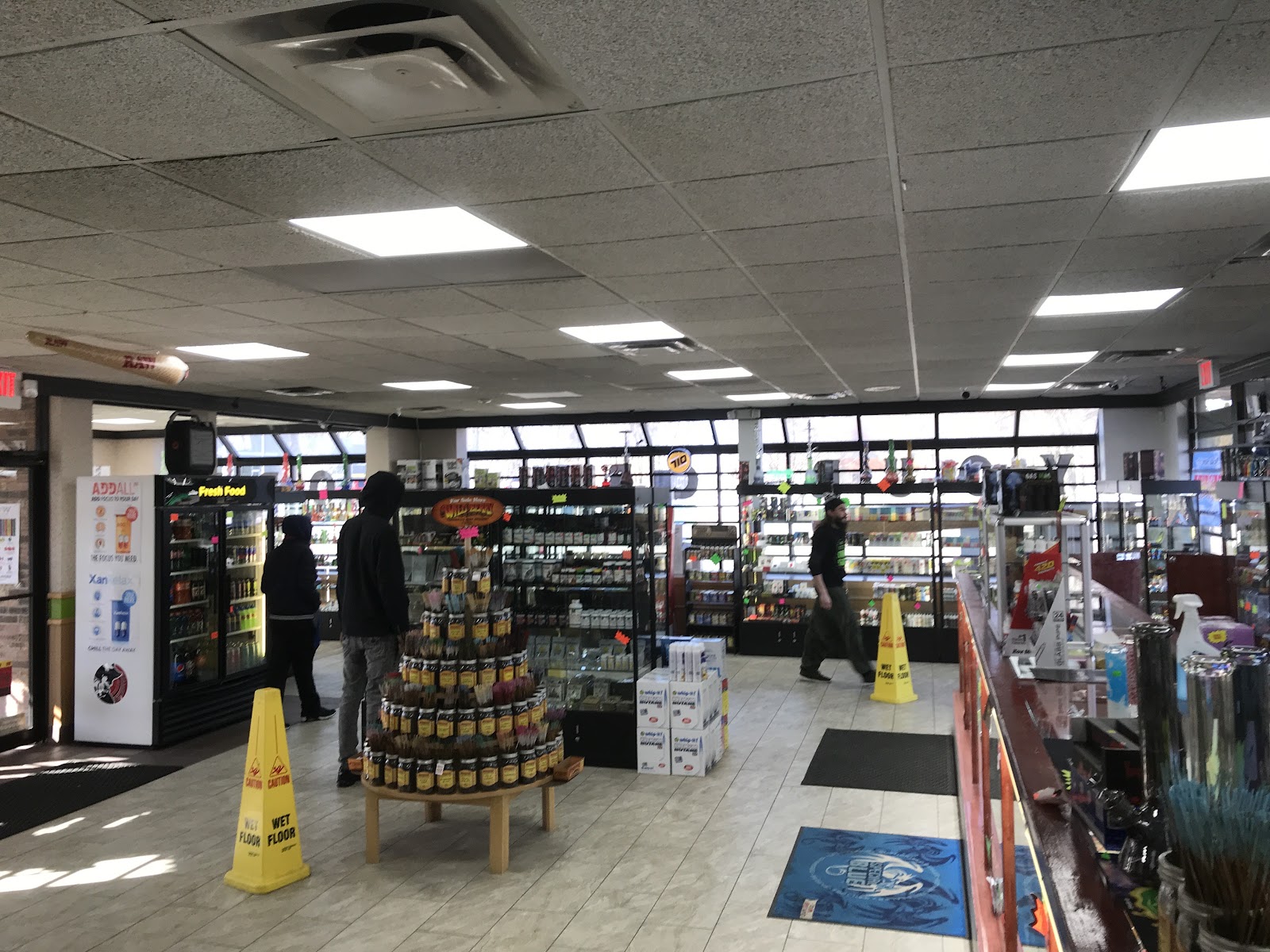 Shree Harikrushna Inc. DBA West Side Smoke Shop photo 3
