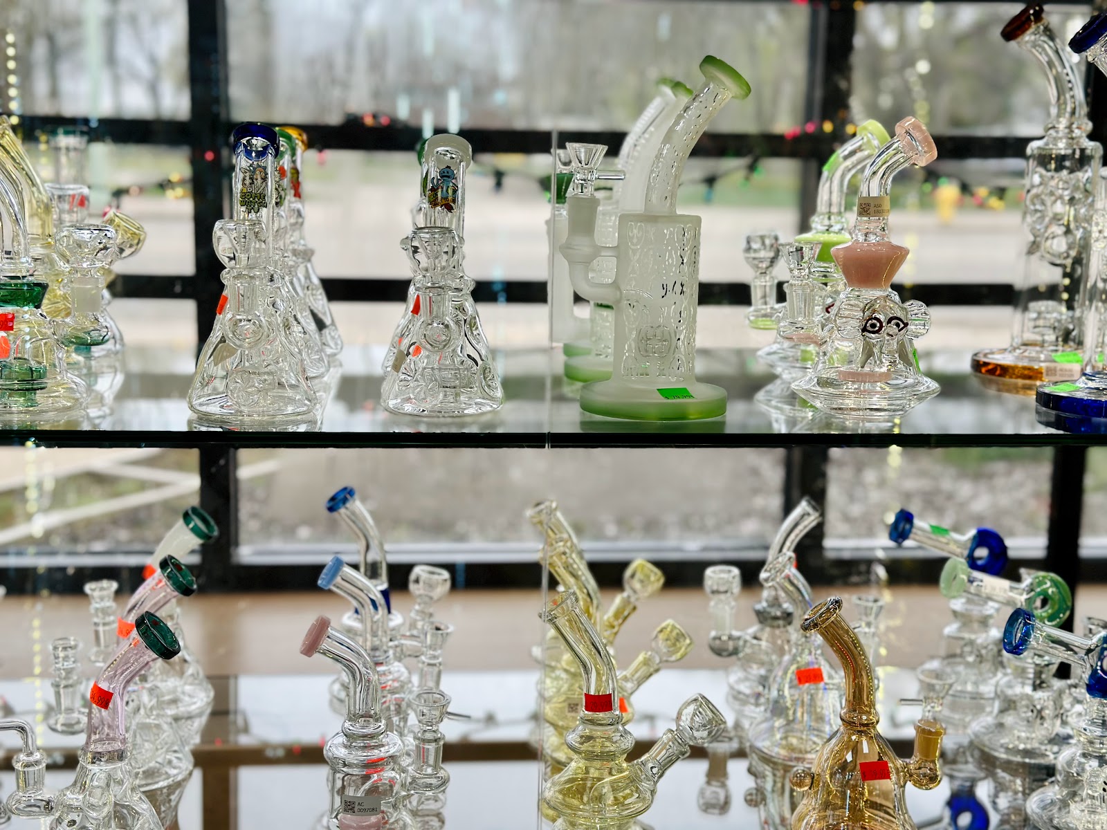 Shree Harikrushna Inc. DBA West Side Smoke Shop photo 8