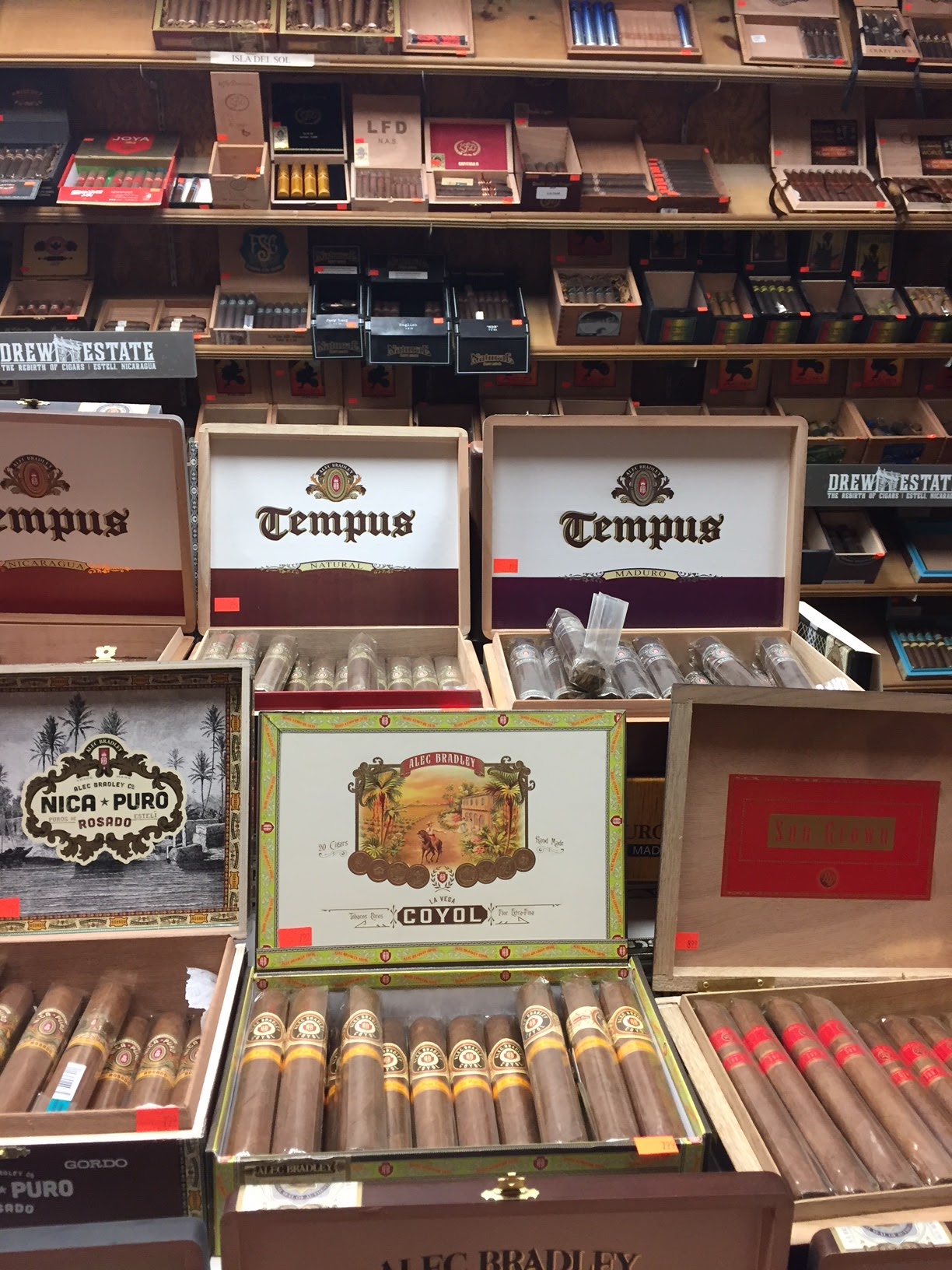 Sid's Tobacco LLC photo 7