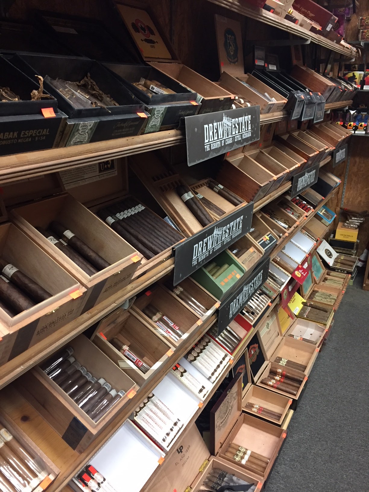 Sid's Tobacco LLC photo 9