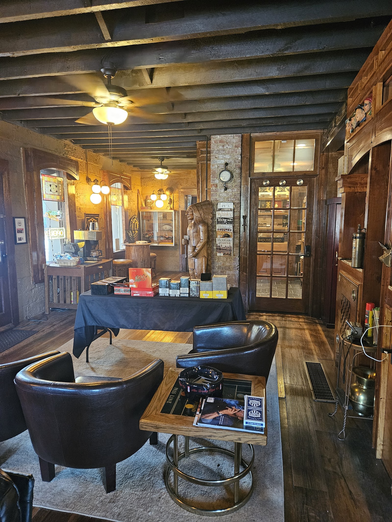 Sigaro Cigar Lounge & Store photo 5