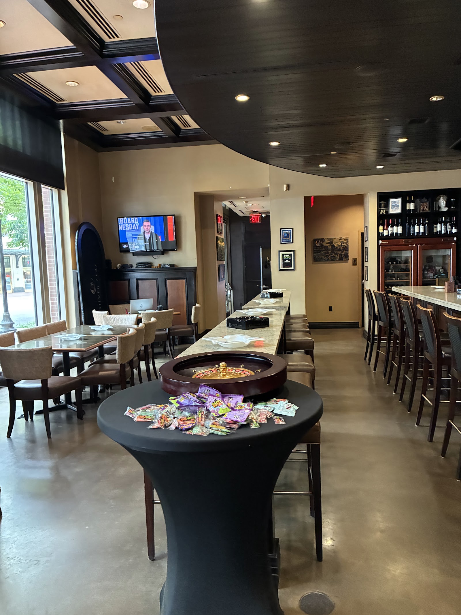Silver Leaf Cigar Lounge photo 3