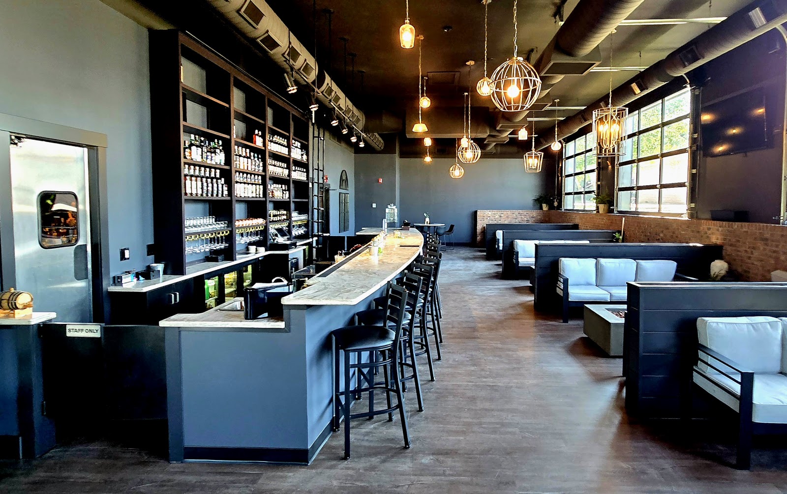 Slow Burn Whiskey & Cigar Lounge
