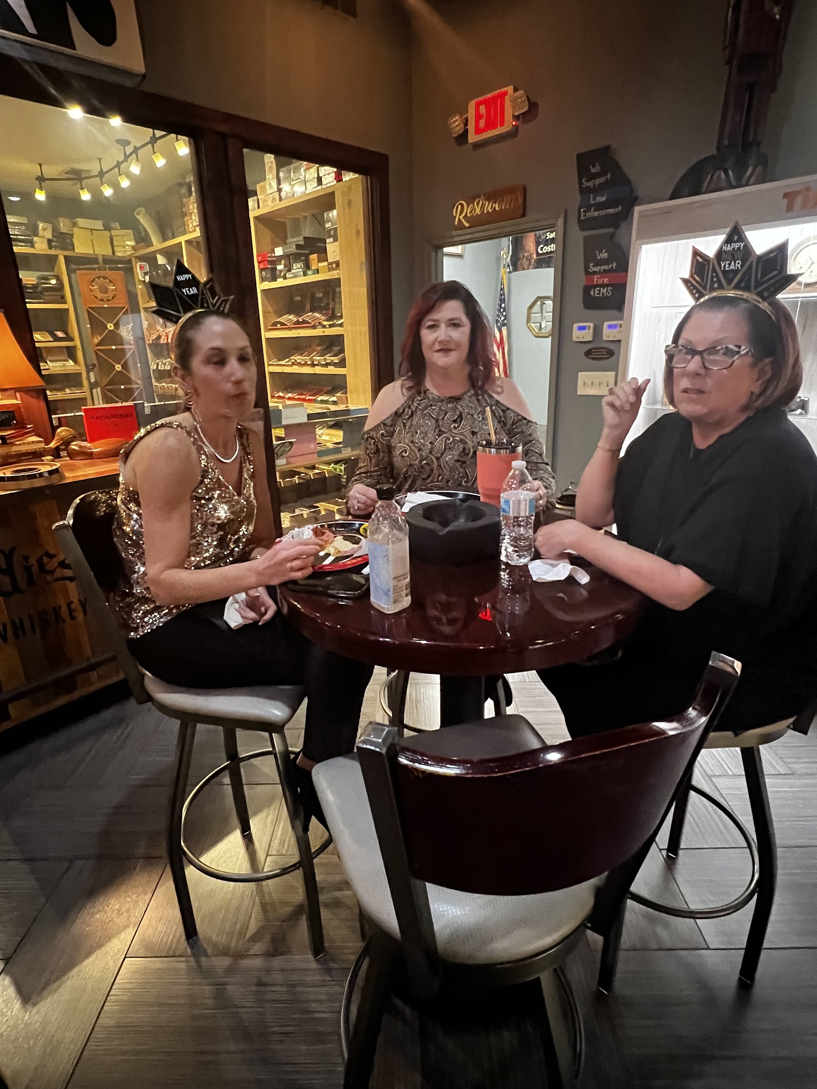 Smitty's Cigar Lounge photo 2