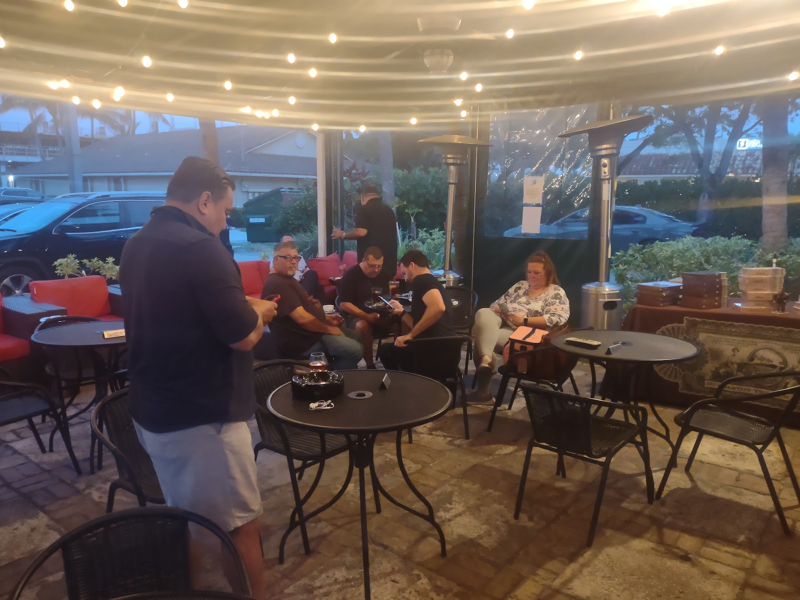 Smoke Inn - Delray Beach photo 5