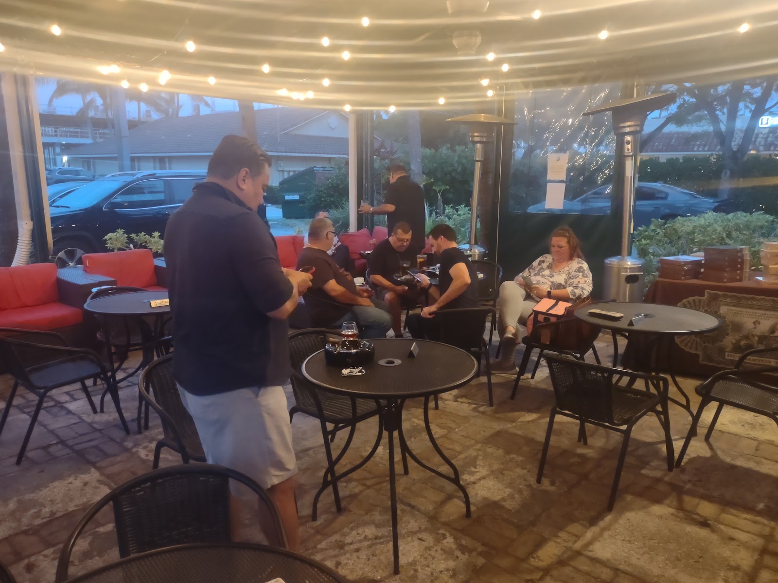 Smoke Inn - Delray Beach photo 8