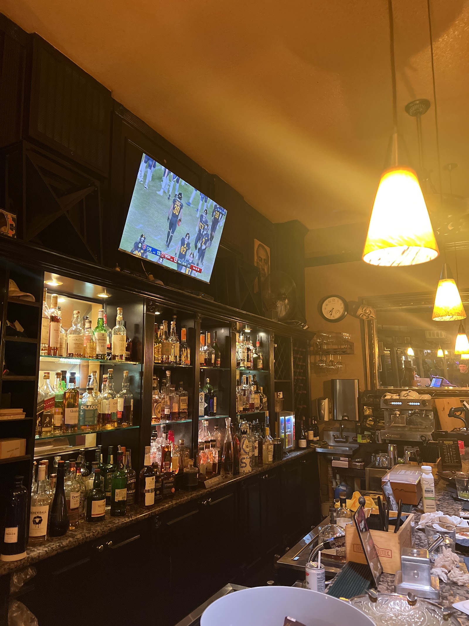 Smoke Inn - Delray Beach photo 10