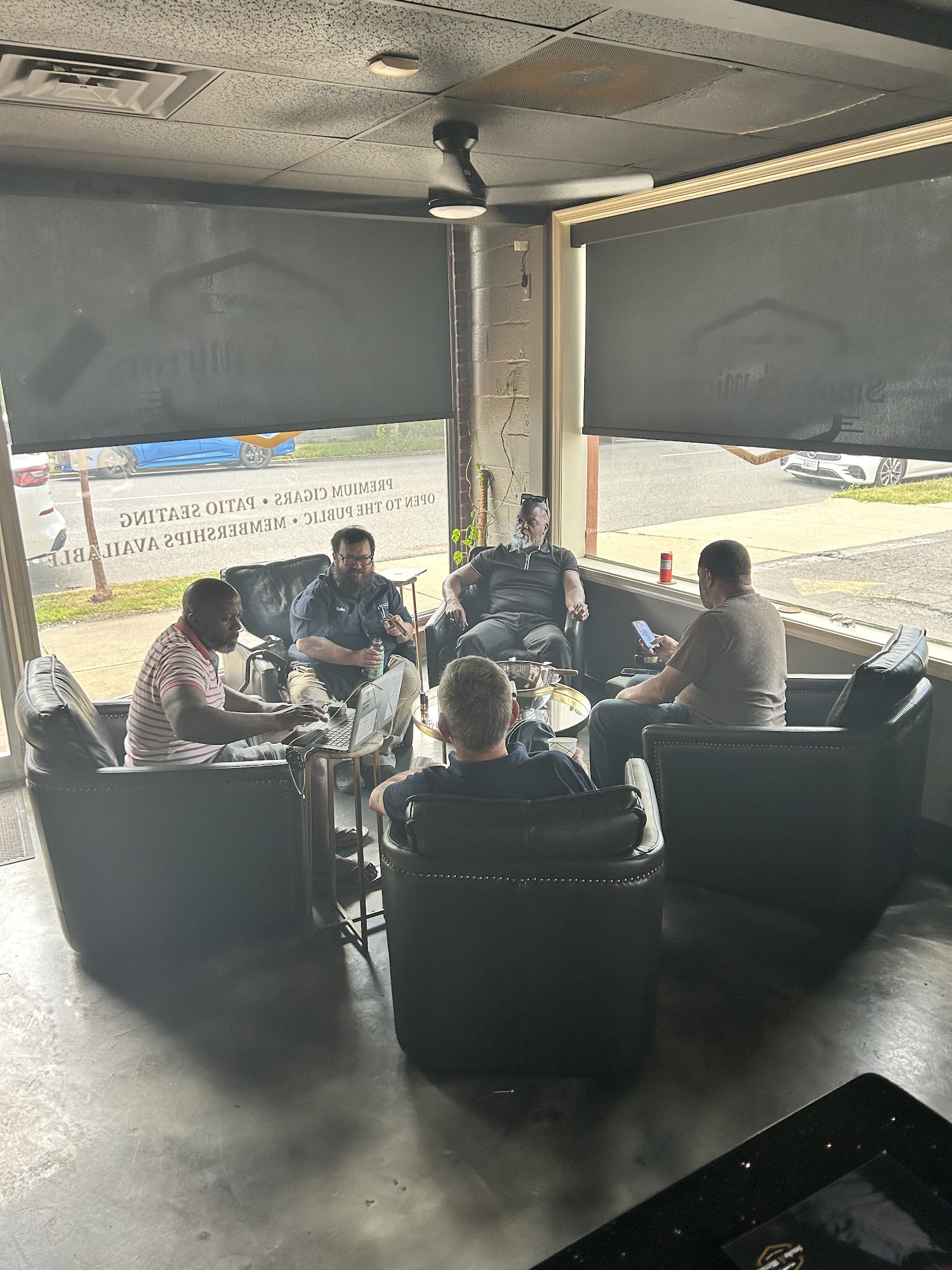 Smoke & Mirrors Cigar Lounge, LLC photo 9