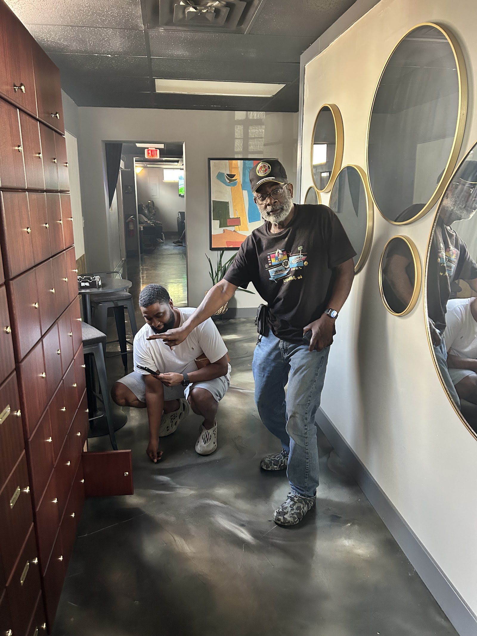 Smoke & Mirrors Cigar Lounge, LLC photo 10
