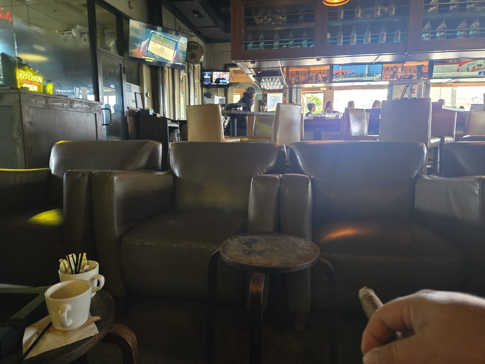 Smoke On The Water Cigar Bar - Weston, FL photo 10