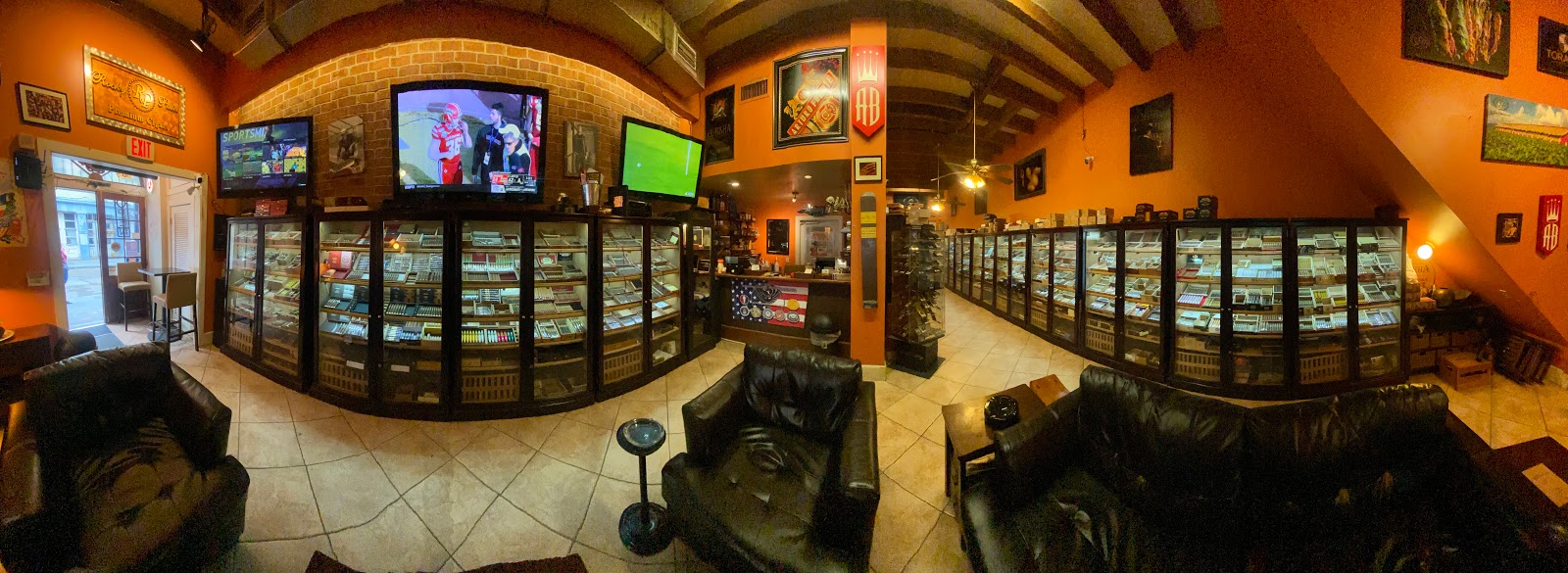 Smoke on the Water Cigars - New Orleans, LA photo 10