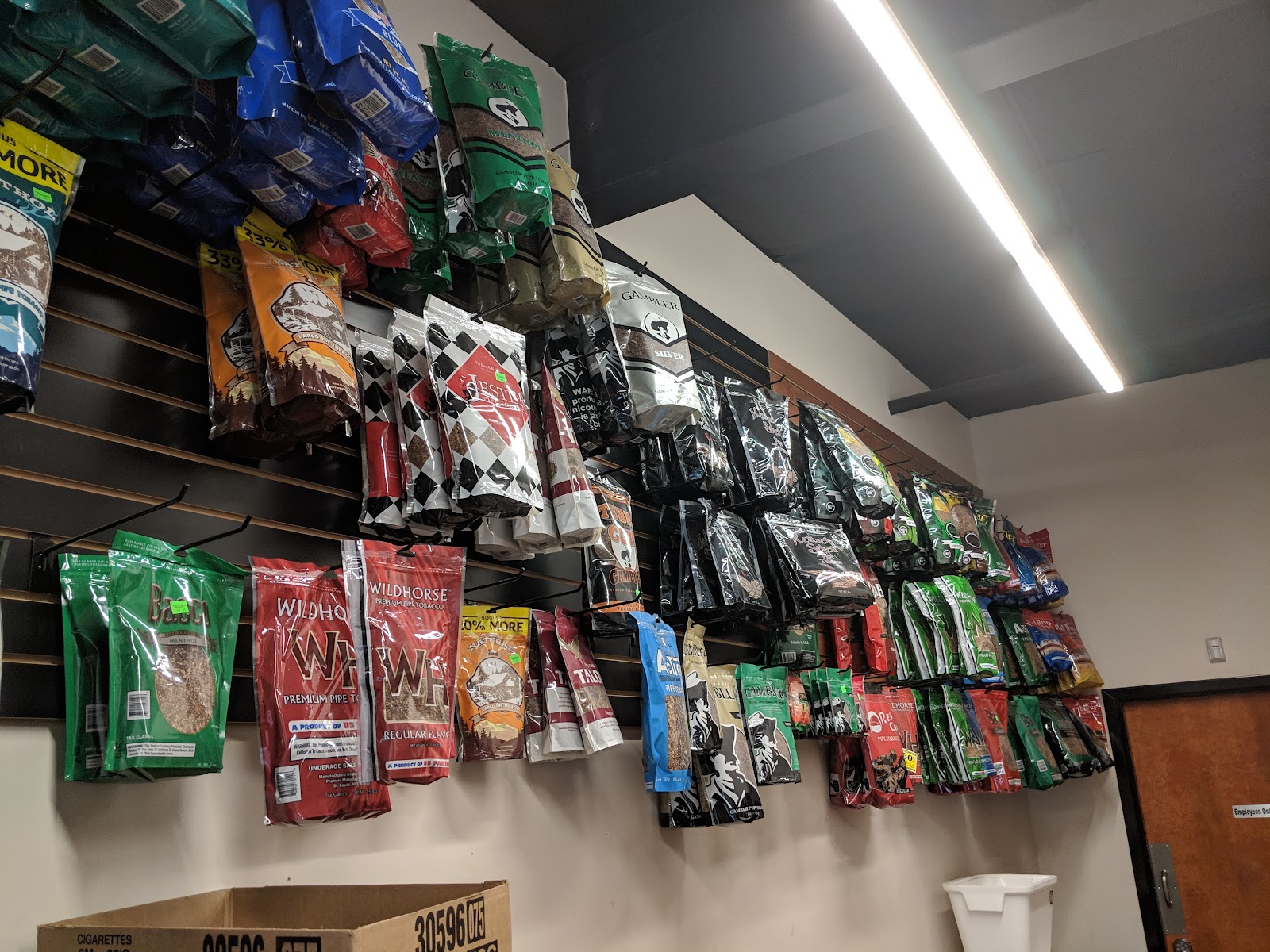 Smoke Shop photo 5