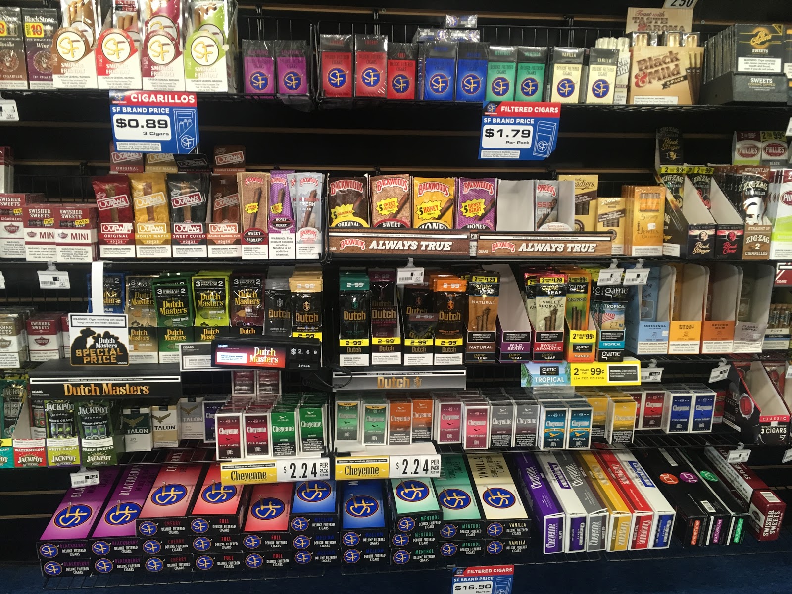 Smoker Friendly #011 - Scottsbluff, NE photo 2