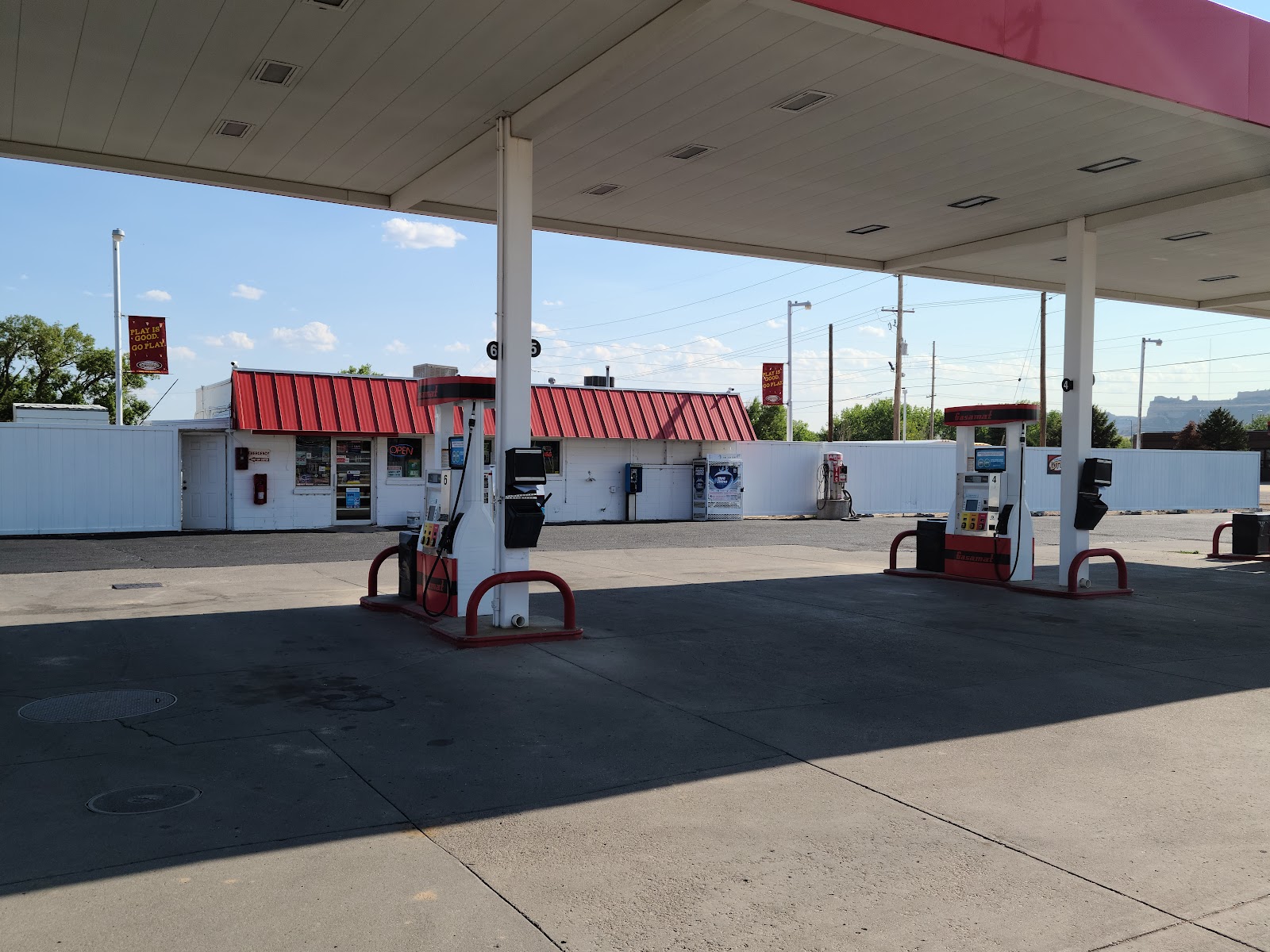Smoker Friendly #011 - Scottsbluff, NE photo 7