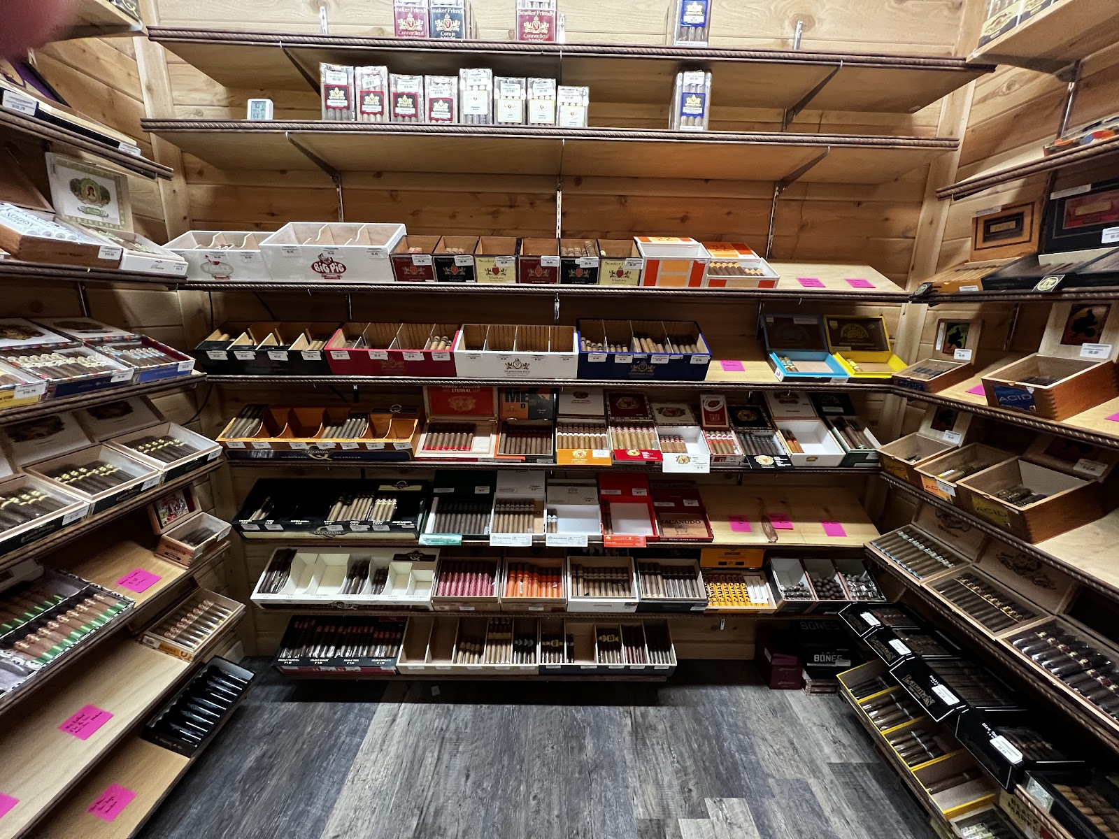 Smoker Friendly #013 - Sidney, NE photo 9
