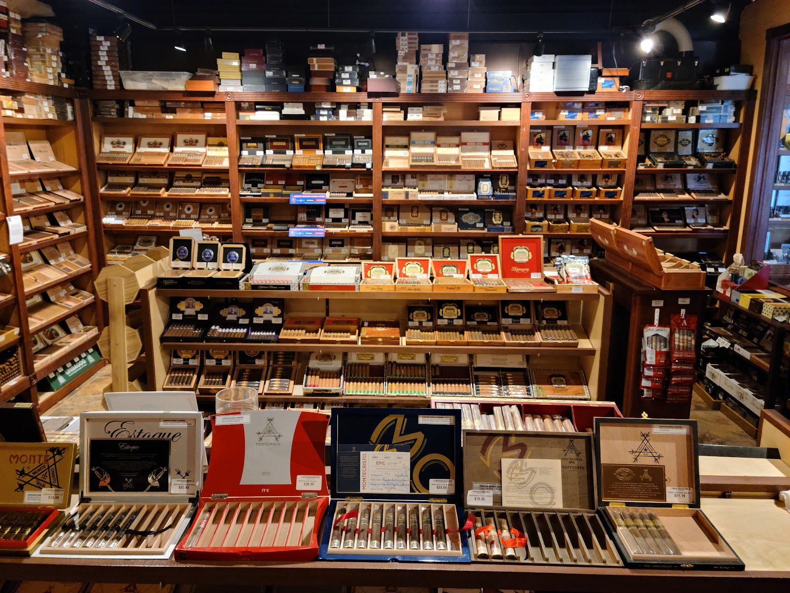 Smoker Friendly #181, dba Havana Manor - Longmont, CO photo 8