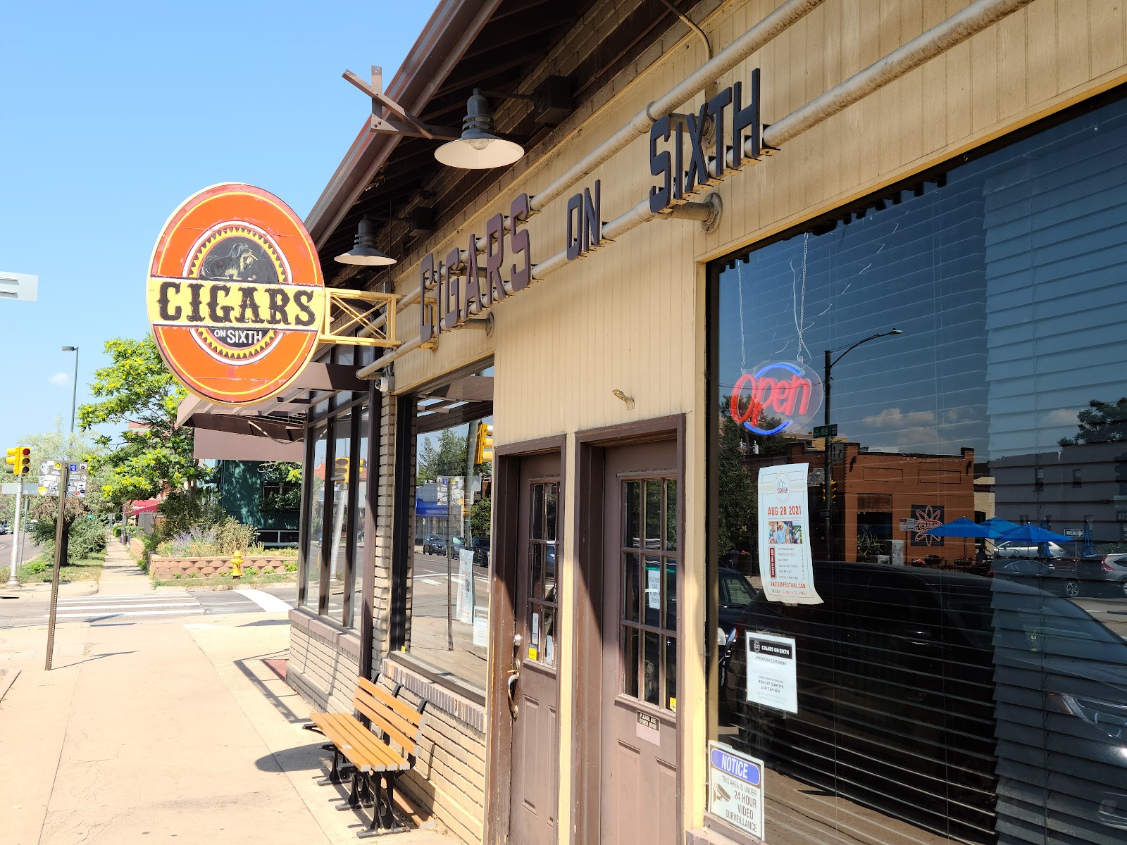 Smoker Friendly - Denver, CO (Cigars on Sixth)