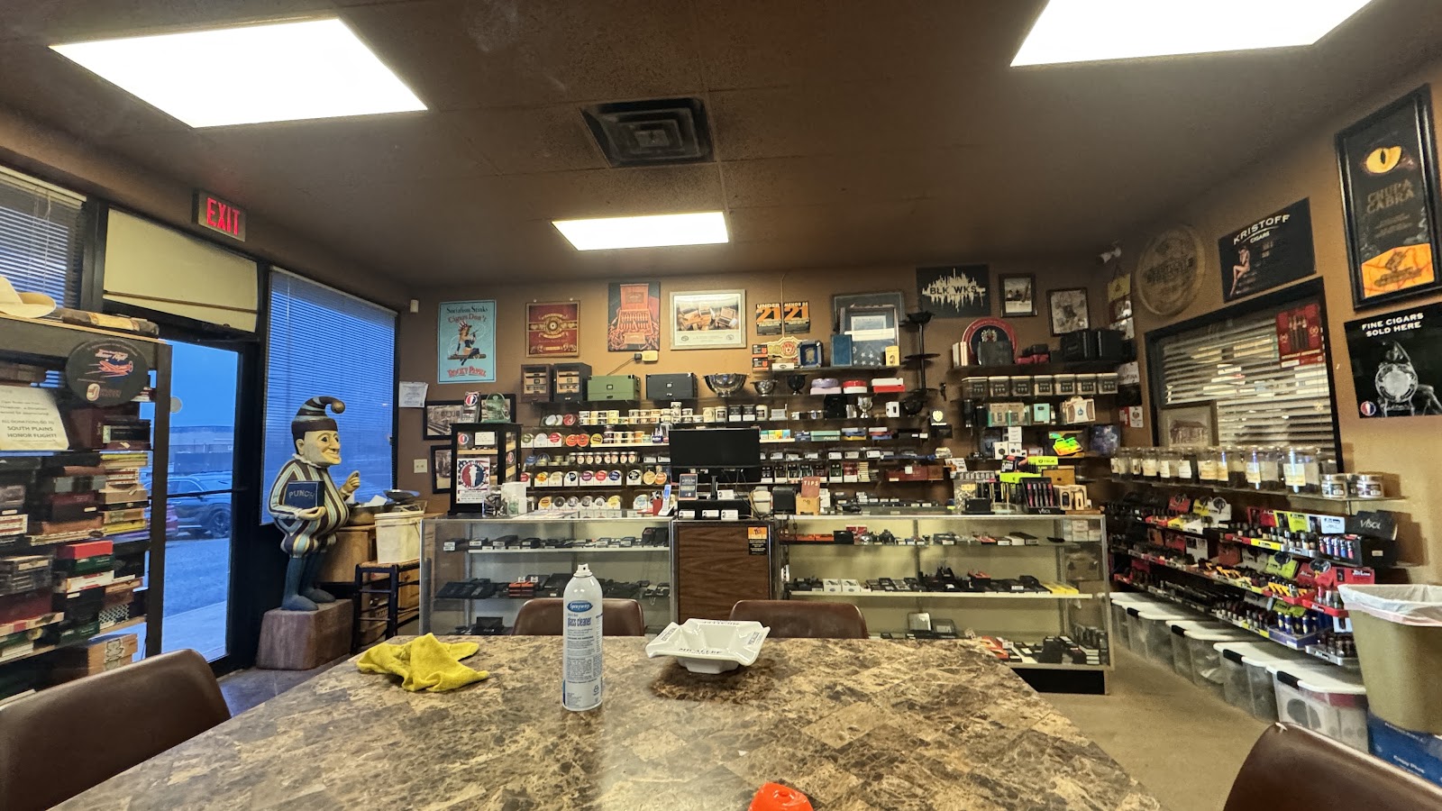 Smokers Haven photo 3